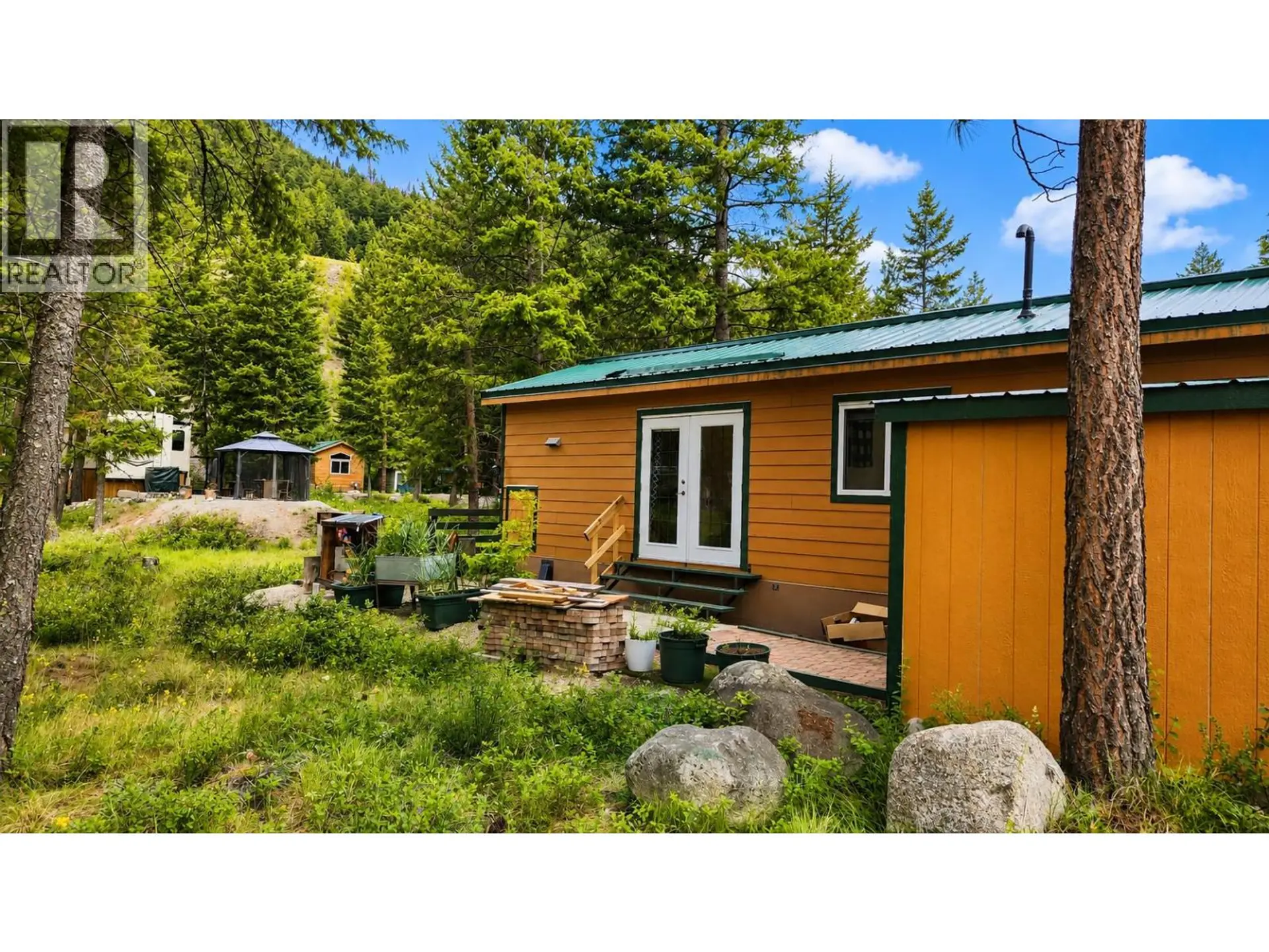 #16 4835 Paradise Valley Drive - Image 2