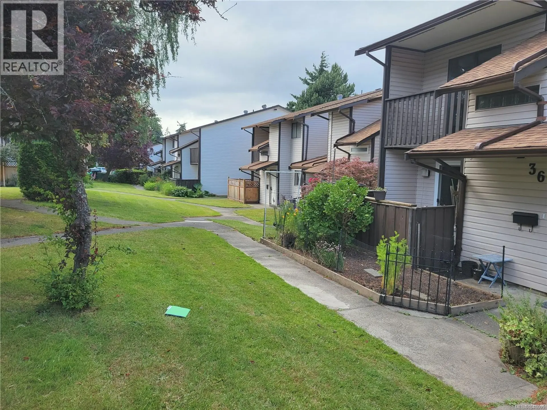 #36 1506 Admirals Rd - Image 3