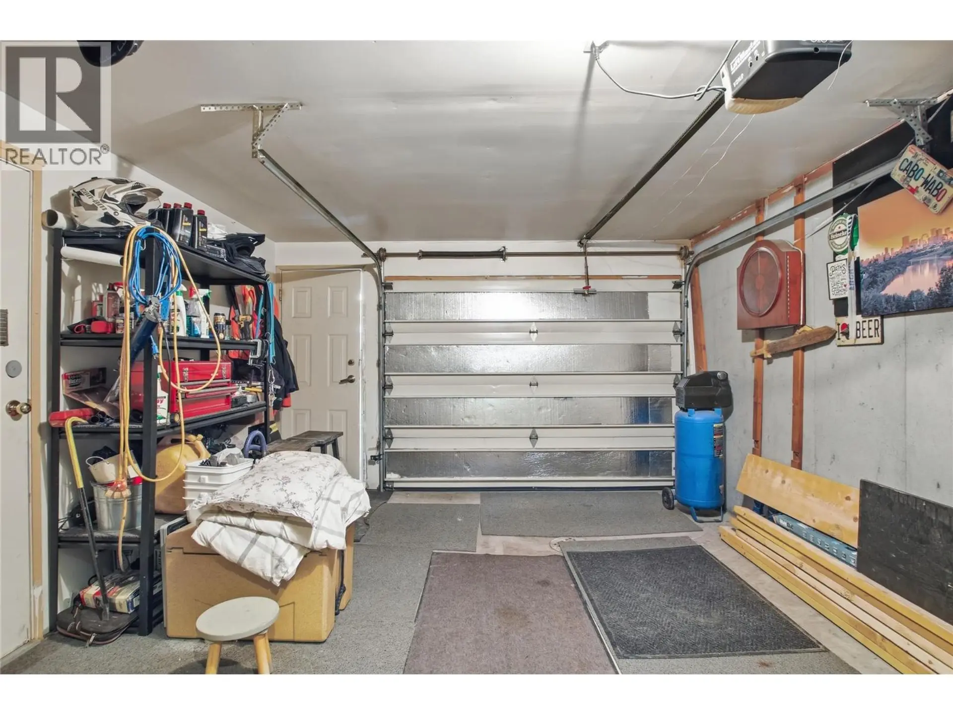 #52 2020 Robson Place - Image 13