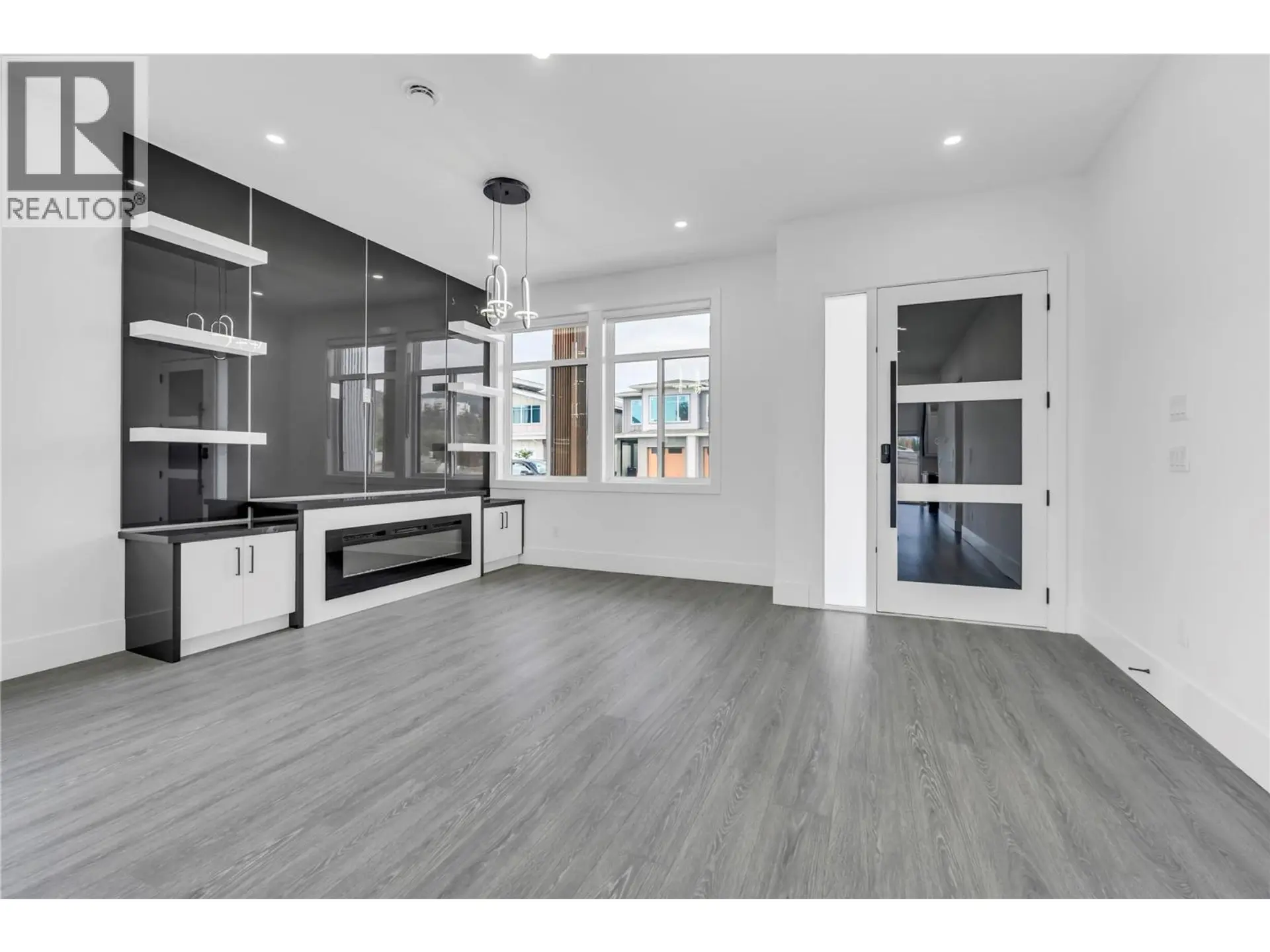 1720 Treffry Place - Image 2