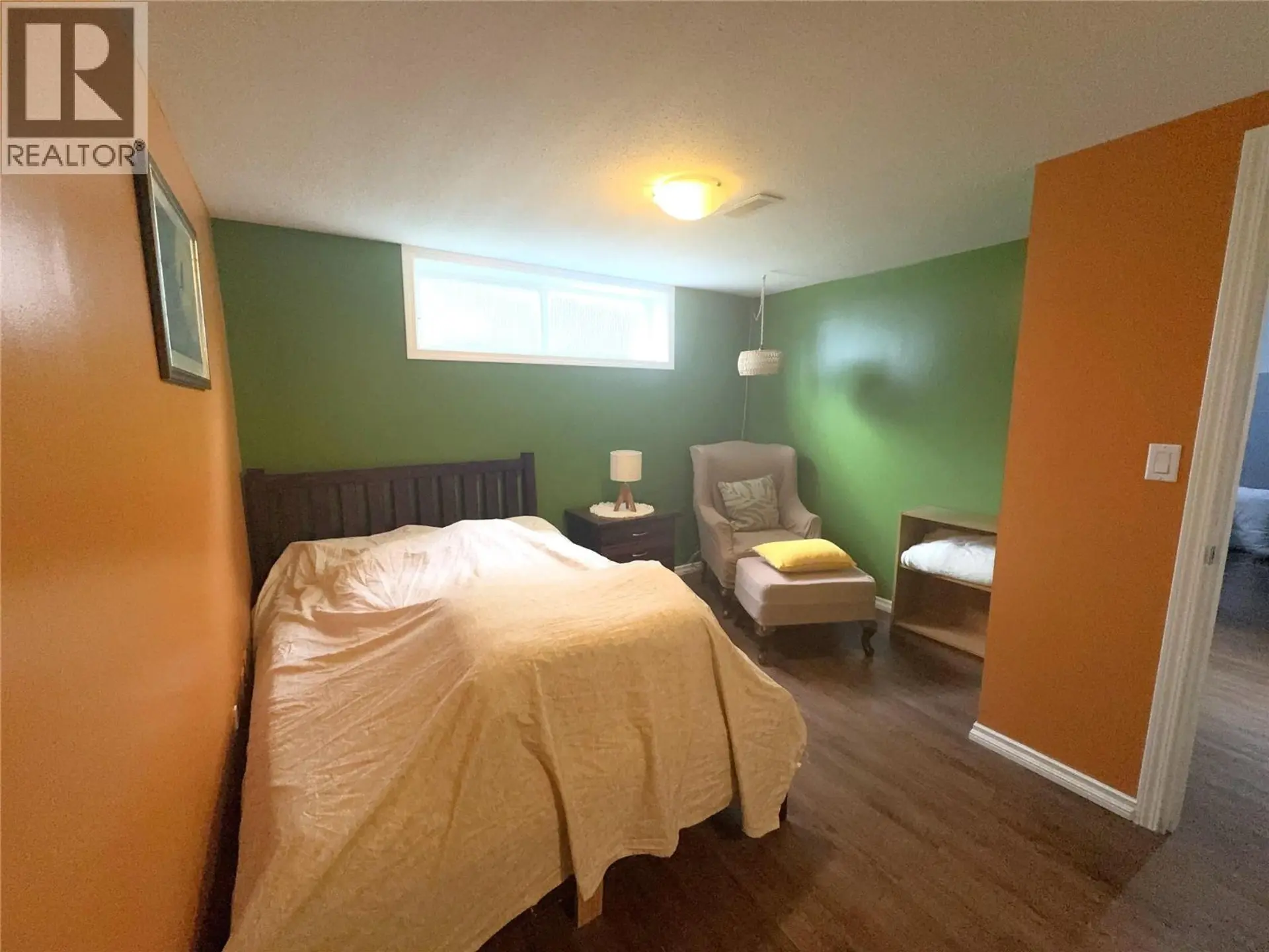 2225 Merritt Avenue - Image 10