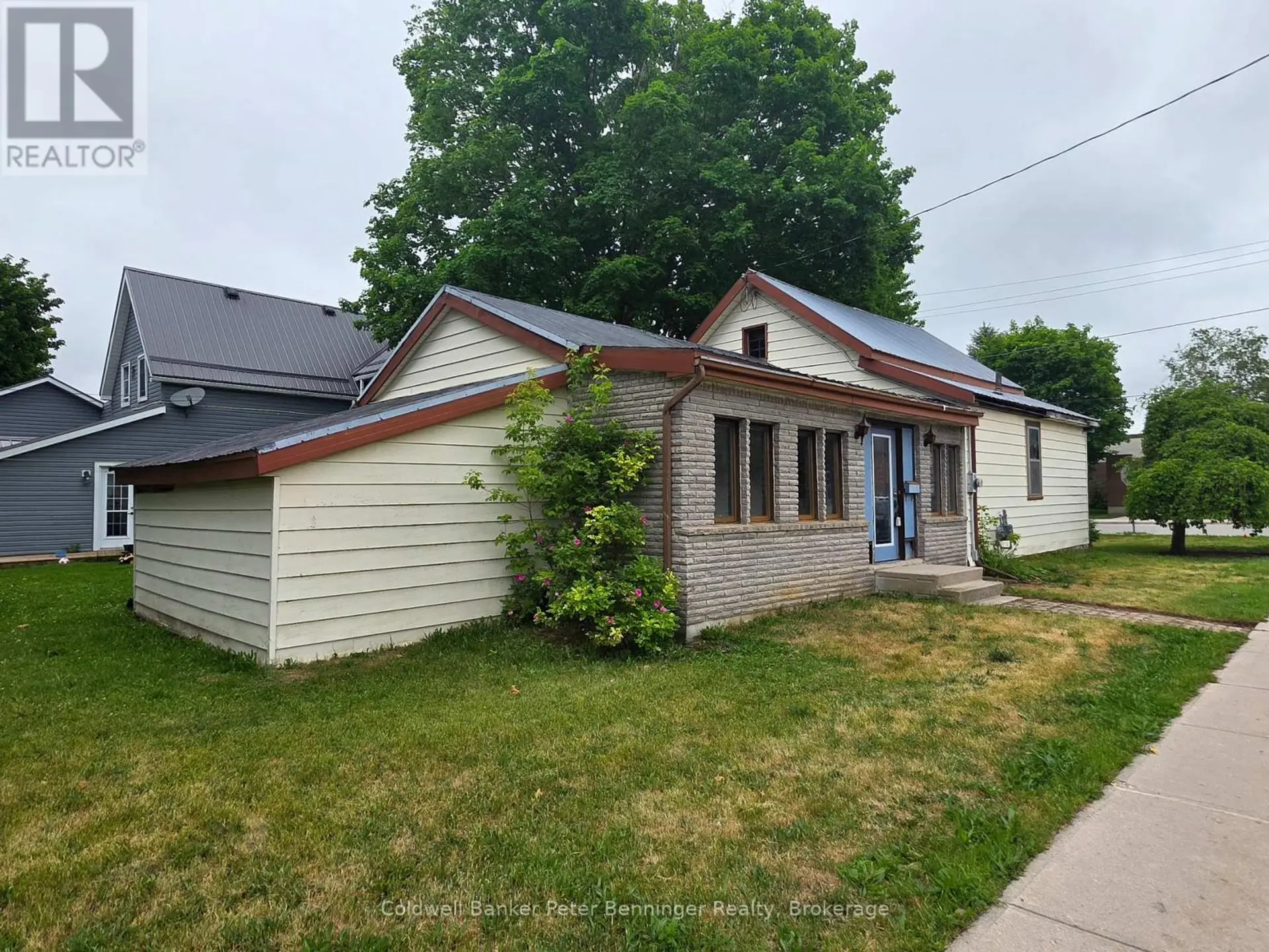 21 PETER STREET S - Image 20