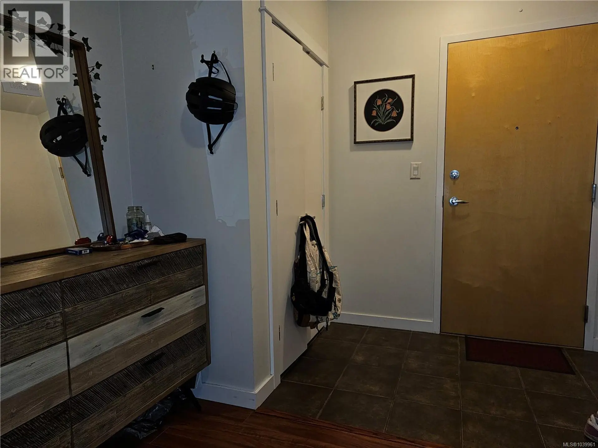 #207 1030 Yates St - Image 4