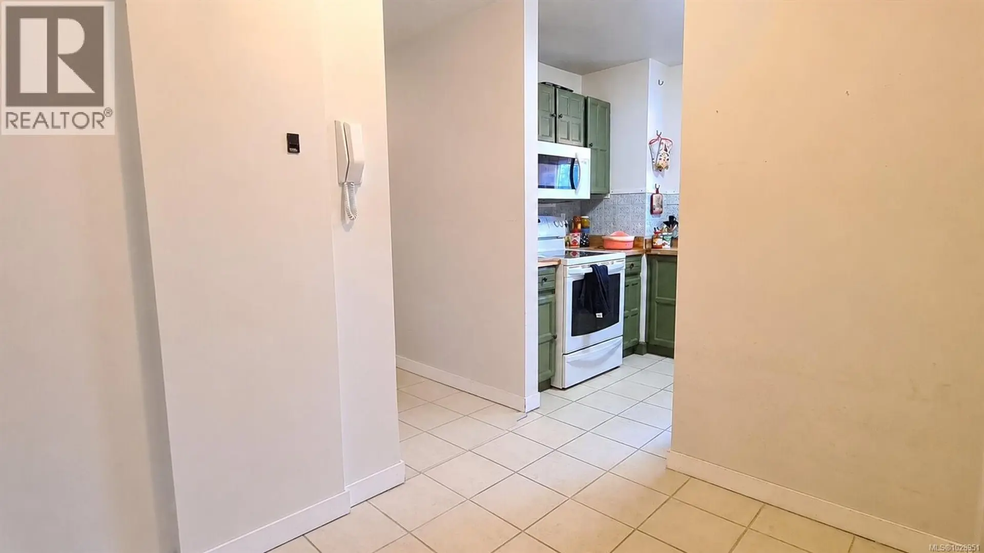 #202 1725 Cedar Hill Cross Rd - Image 8