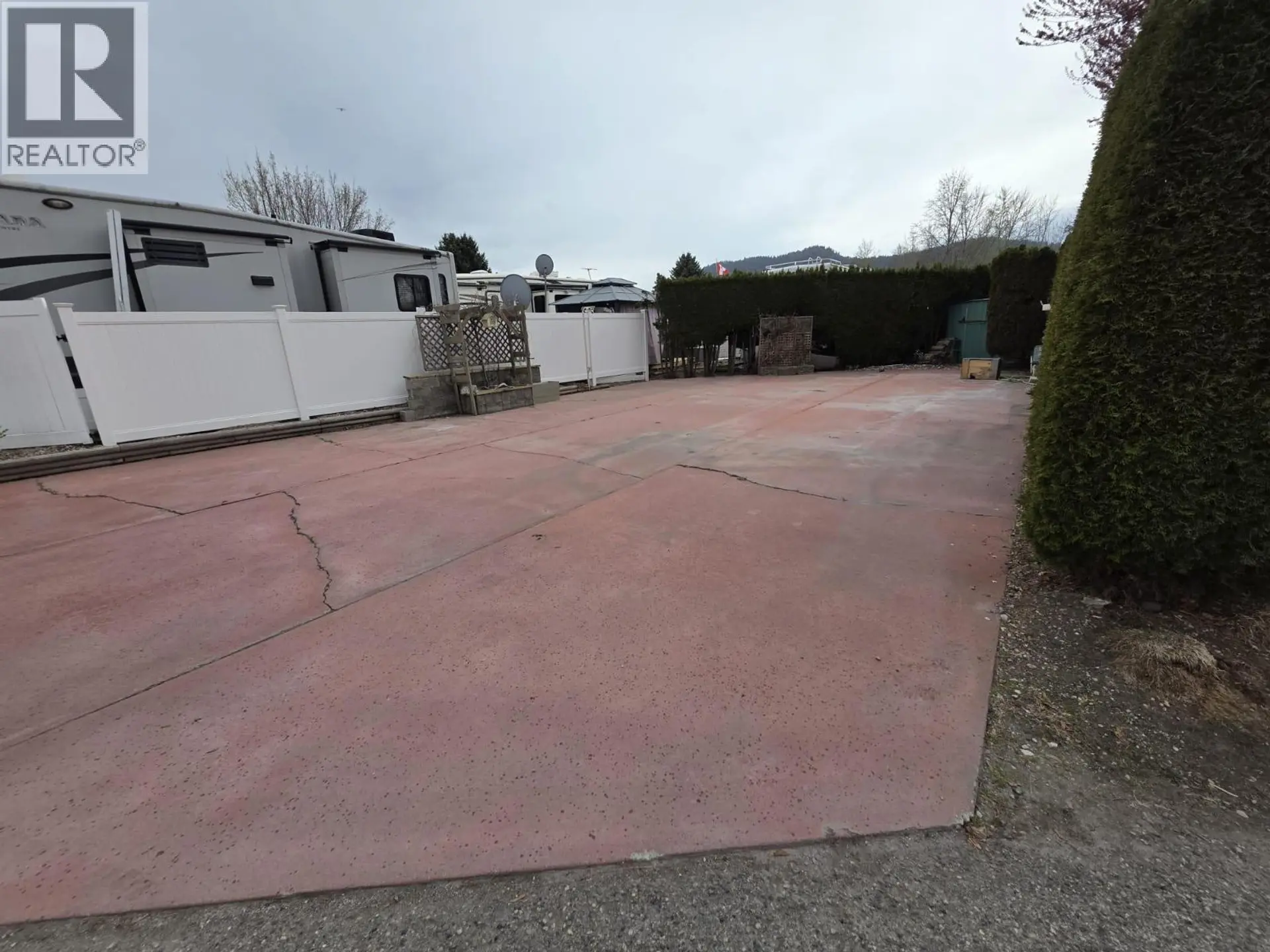#531 415 Commonwealth Road - Image 9