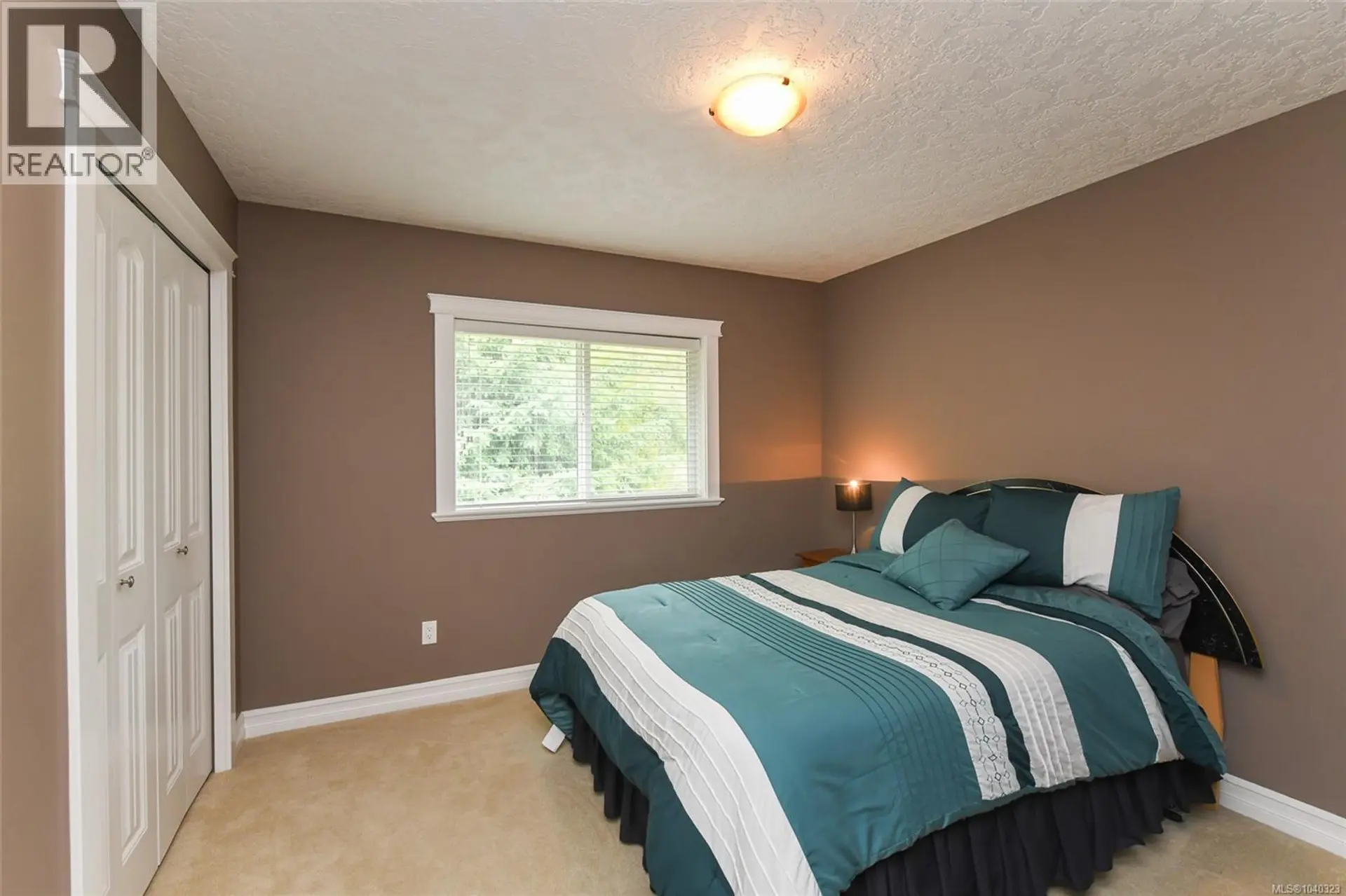 2452 Avro Arrow Dr - Image 14