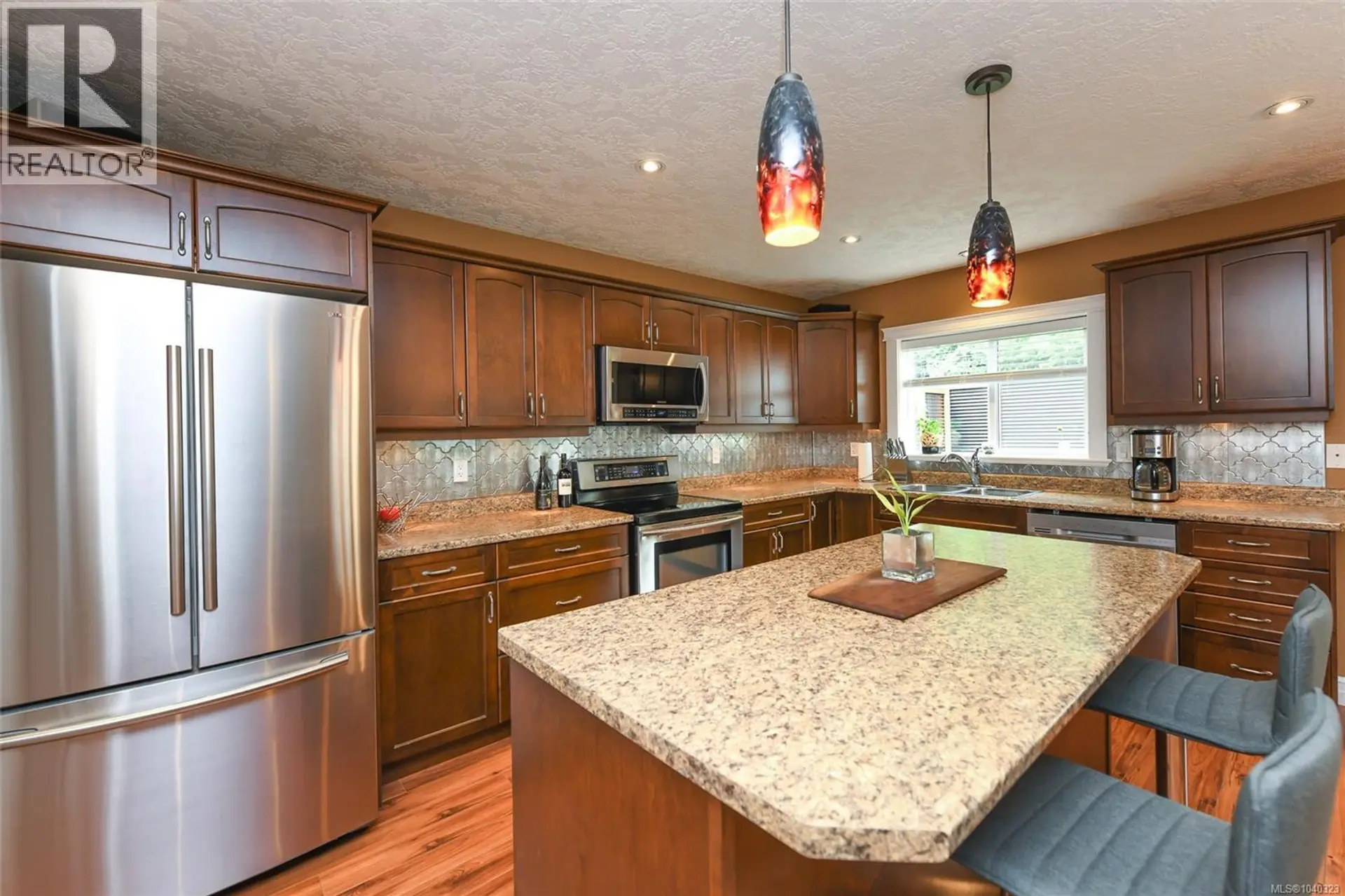 2452 Avro Arrow Dr - Image 5