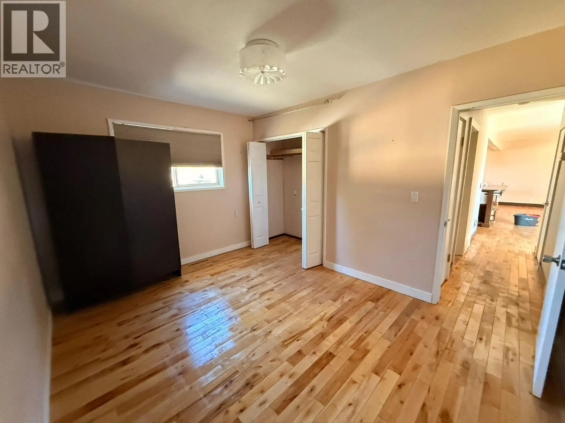 460 Mugford Road - Image 10