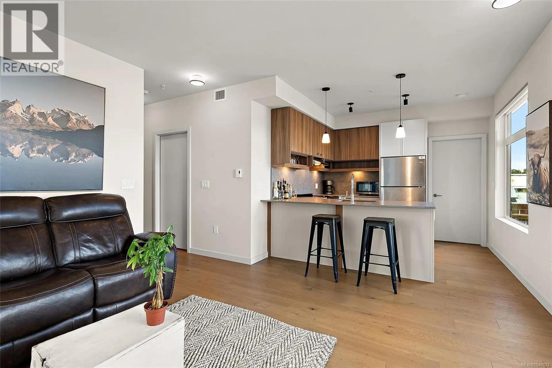 #412 629 Speed Ave - Image 10