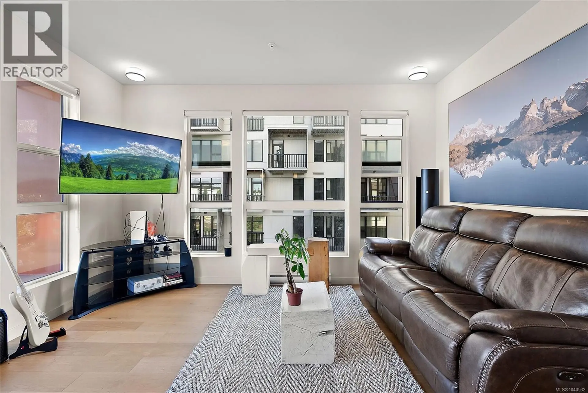 #412 629 Speed Ave - Image 9