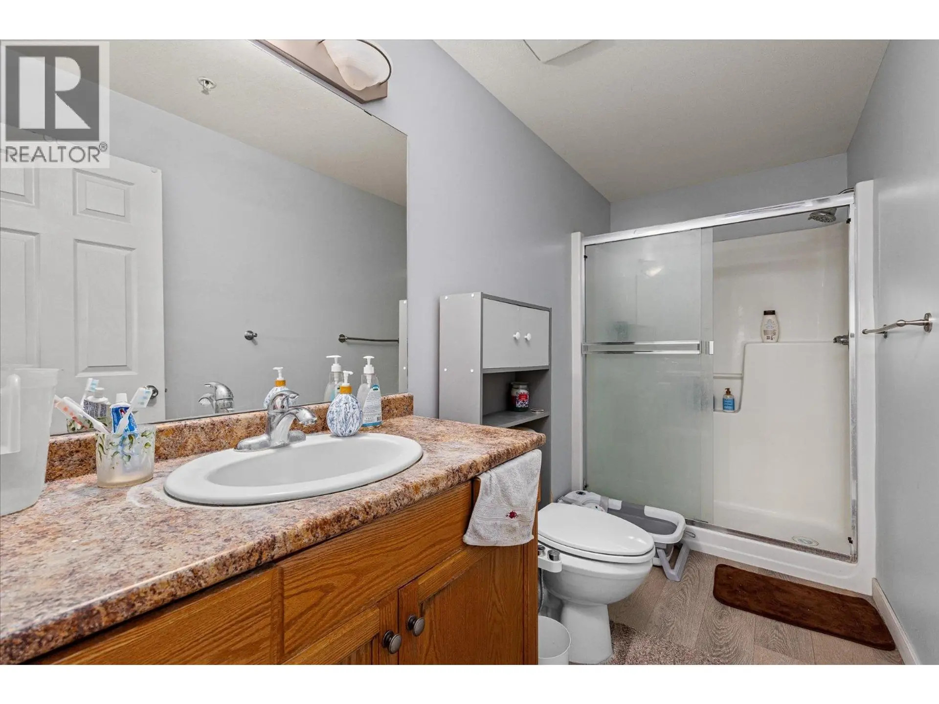 #219 250 Hollywood Road - Image 16