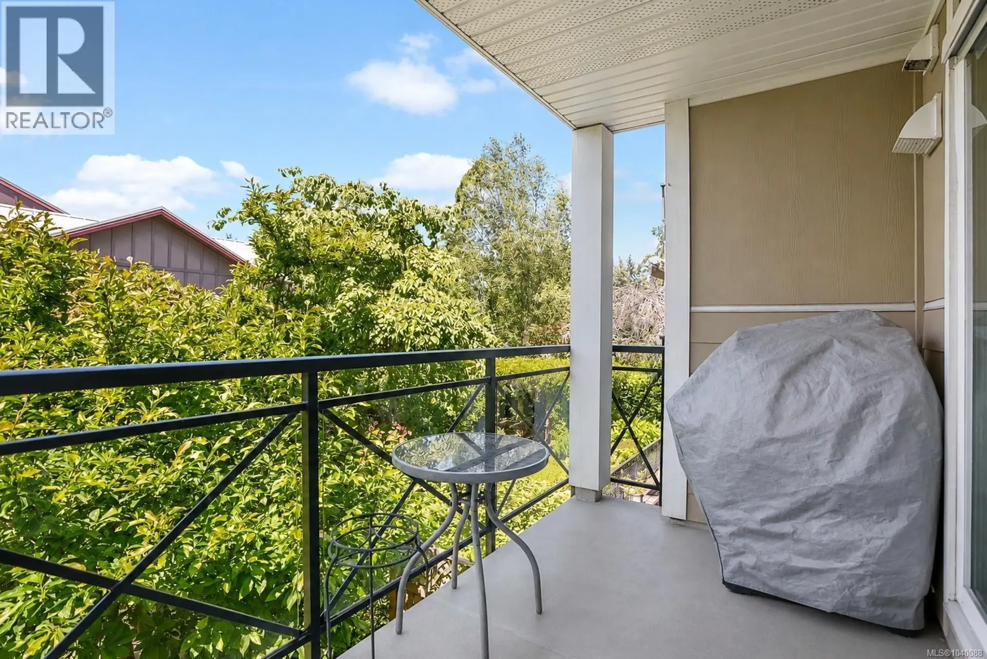 #204 4536 Viewmont Ave - Image 14