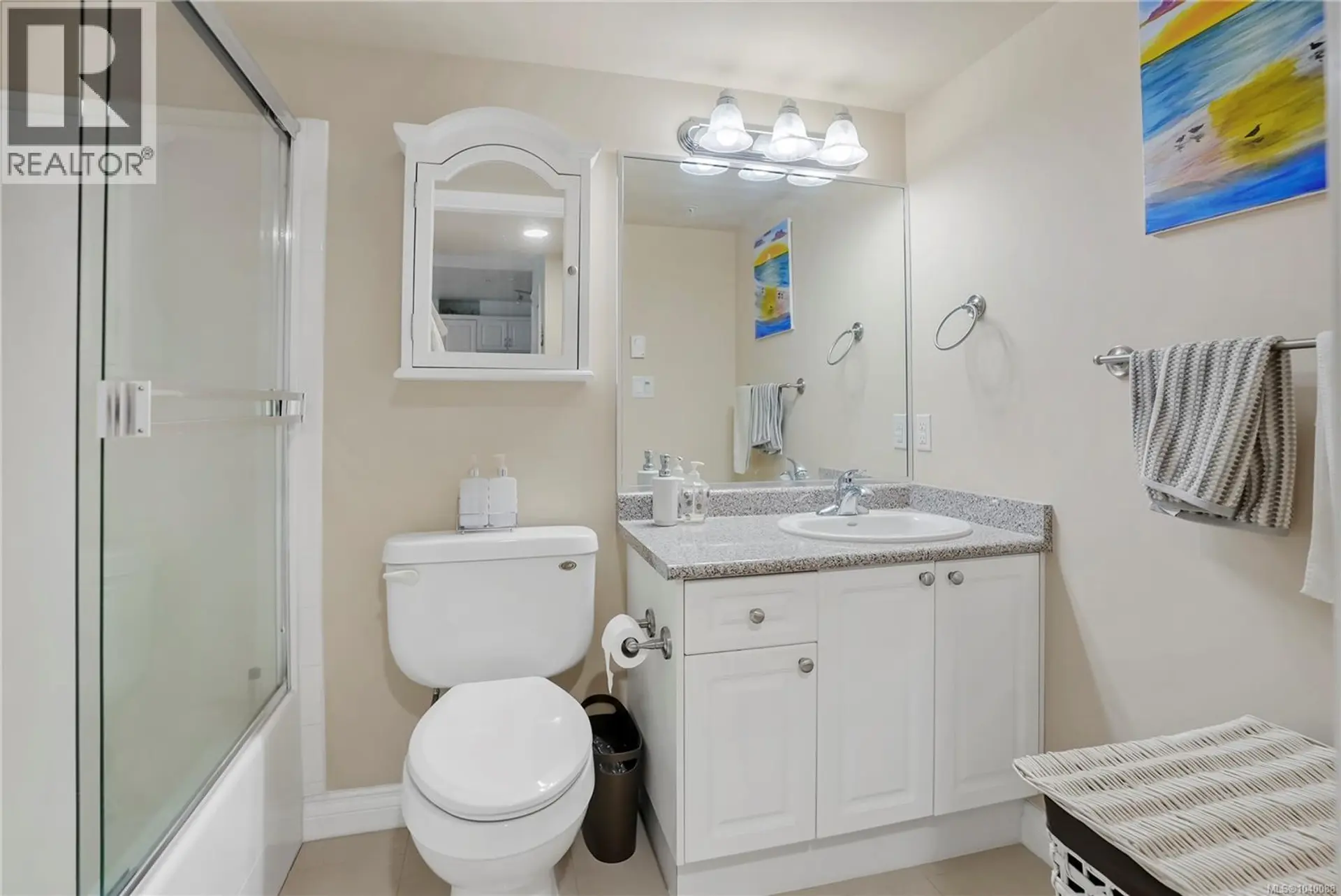 #204 4536 Viewmont Ave - Image 7