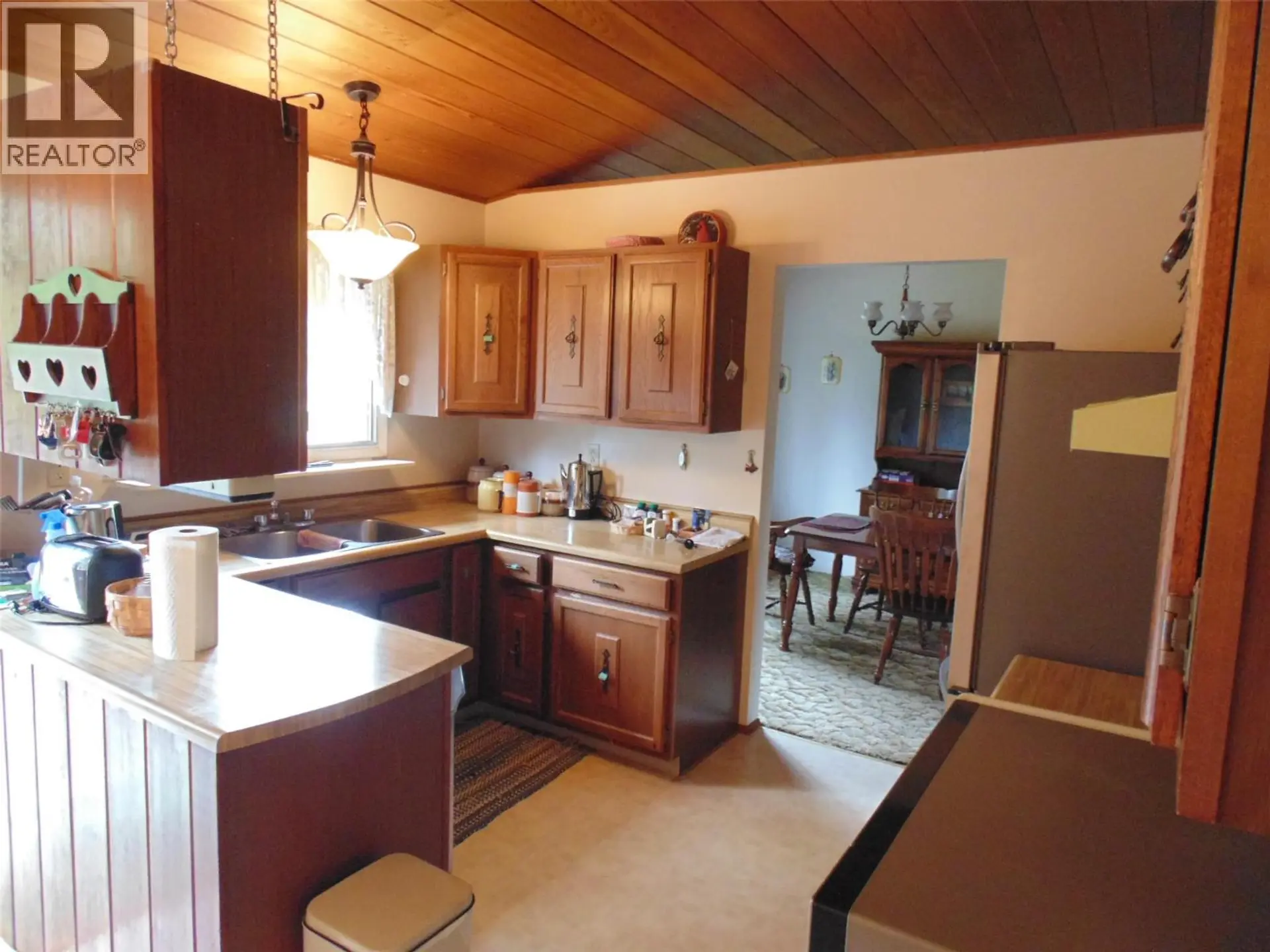 1410 Highland Drive - Image 10
