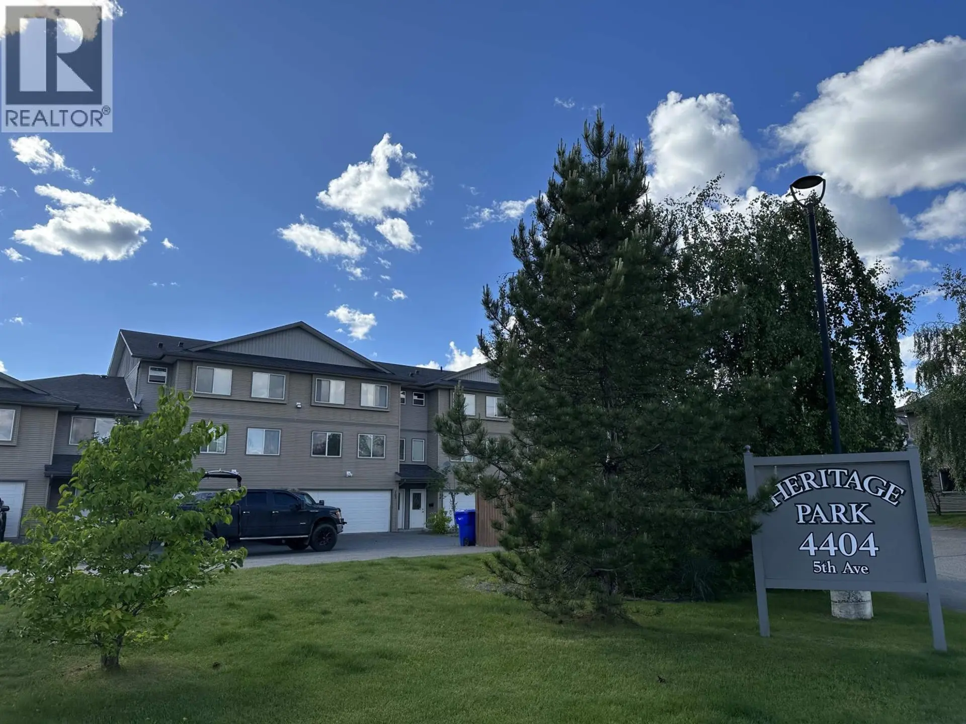 #105 4404 5TH AVENUE - Image 3