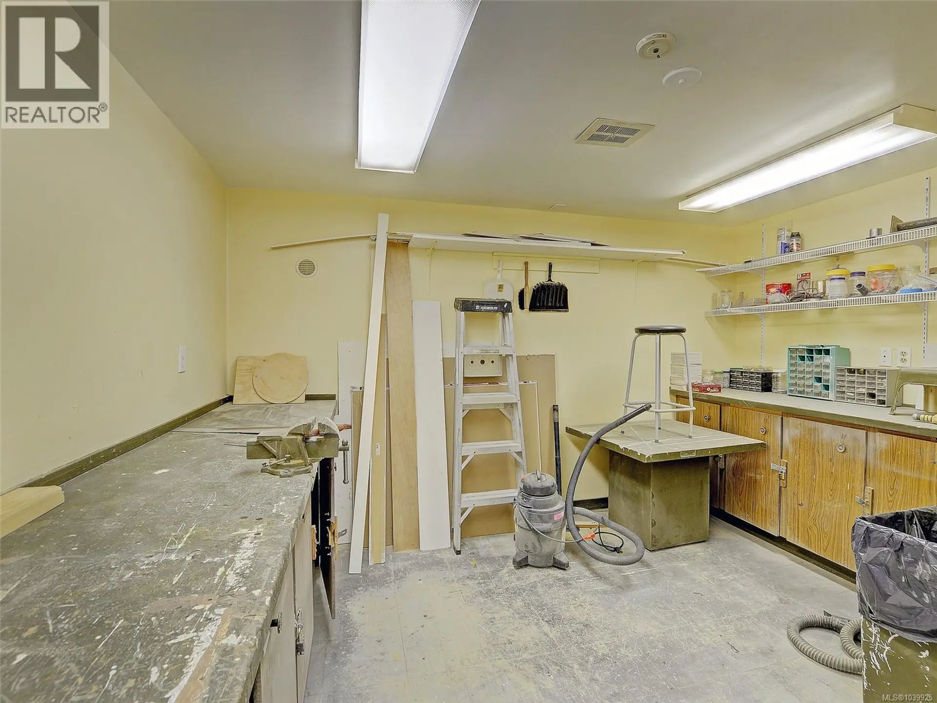 #111 1005 McKenzie Ave - Image 19