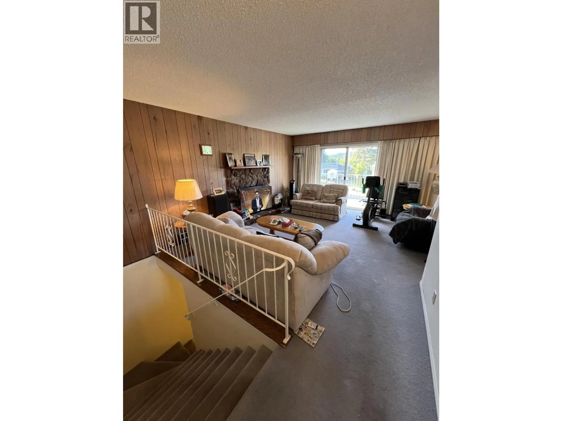 713 AYR PLACE - Image 3