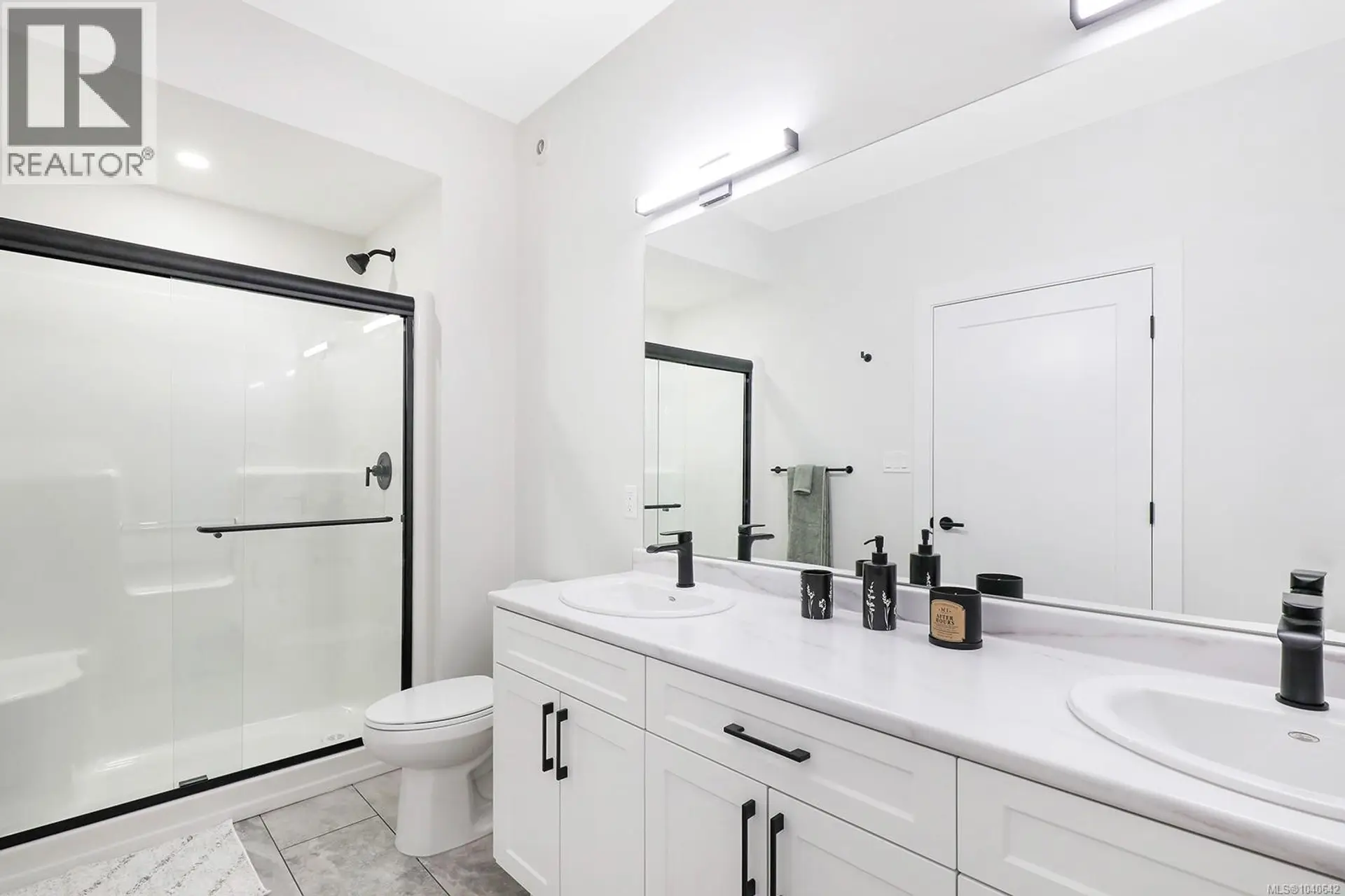#11 1505 Croation Rd - Image 8