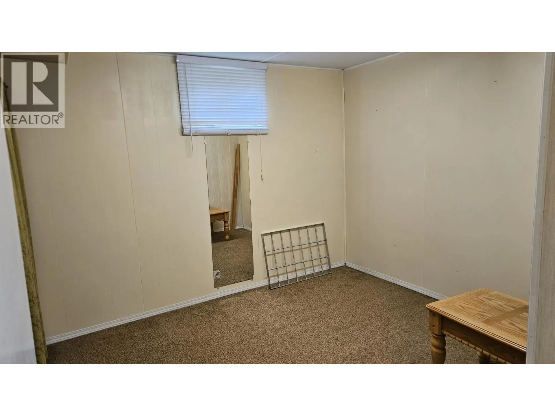 9204 99 AVENUE - Image 10