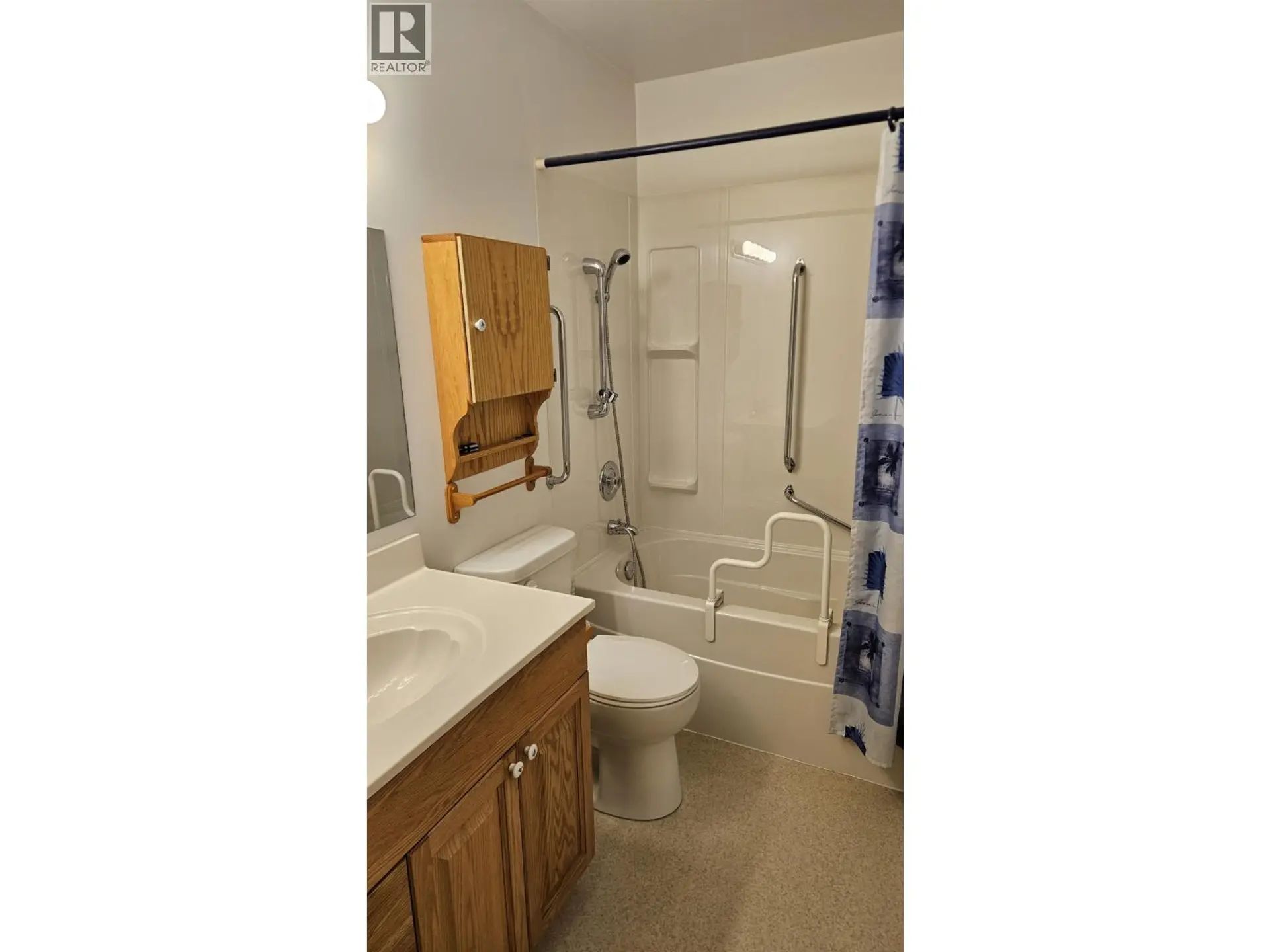 9204 99 AVENUE - Image 4