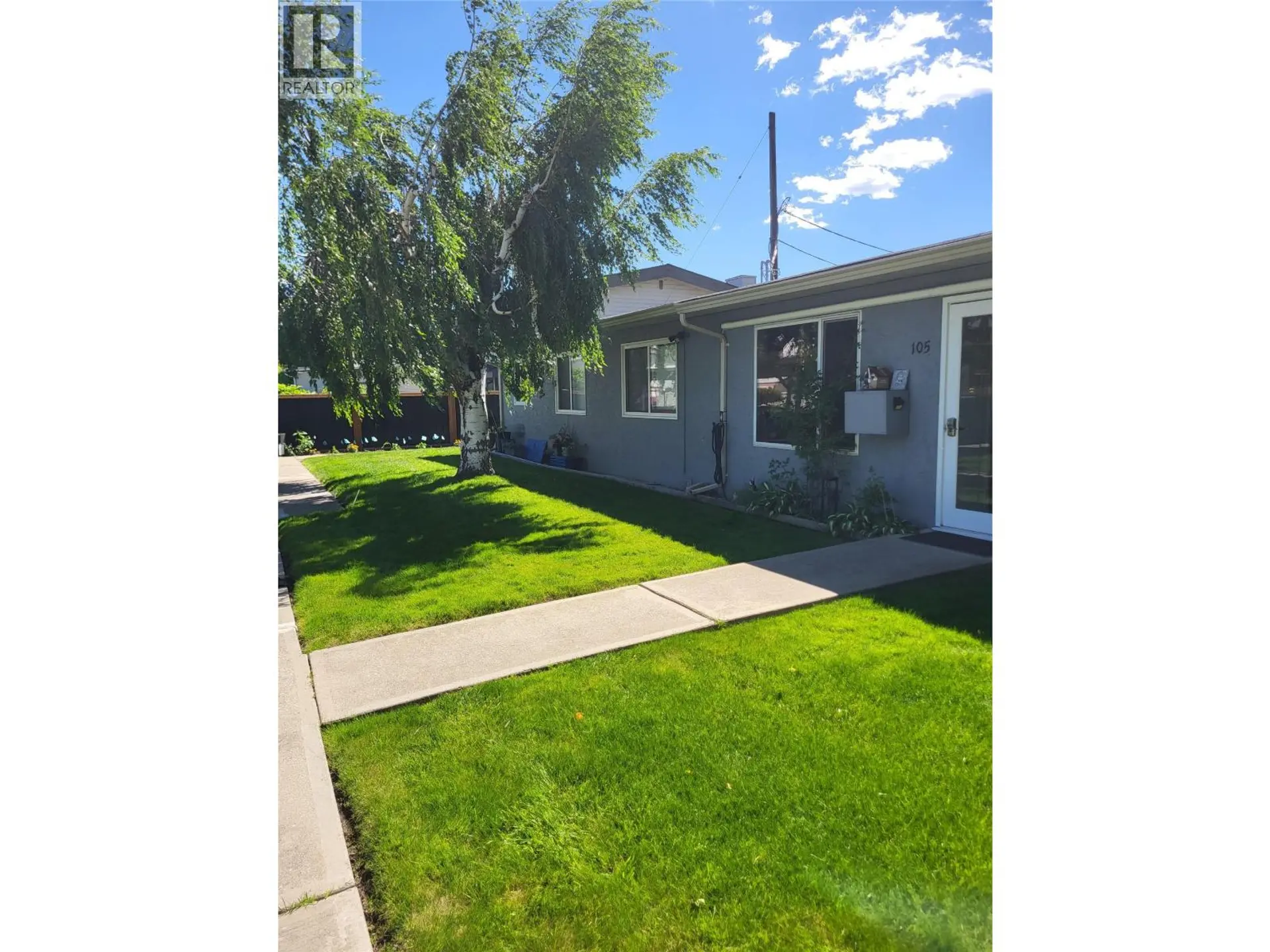 #105 601 Wade Avenue W - Image 12