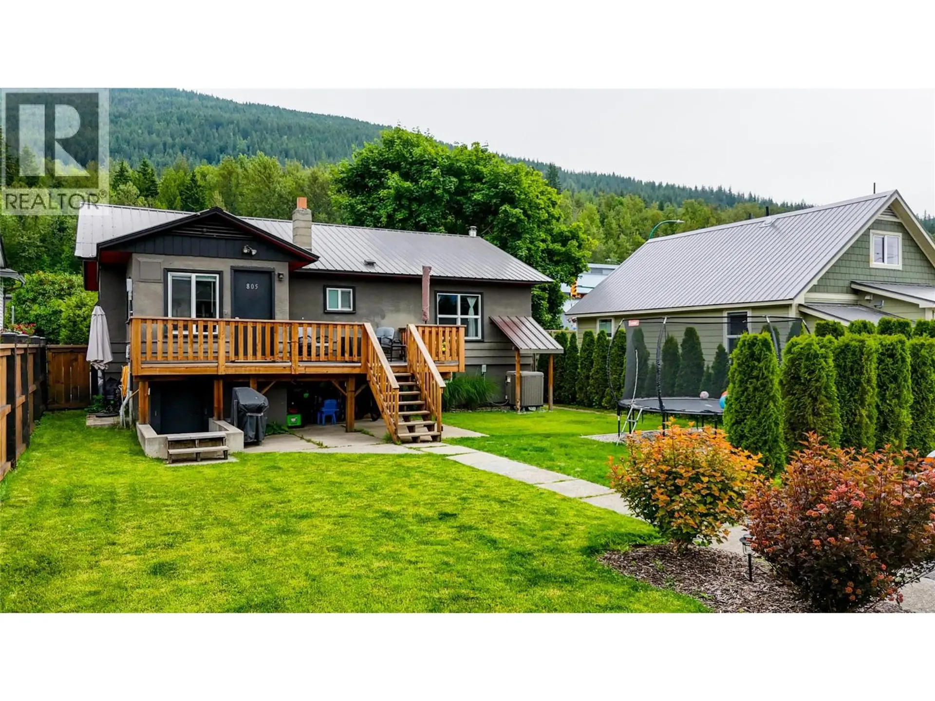 805 Victoria Road - Image 2