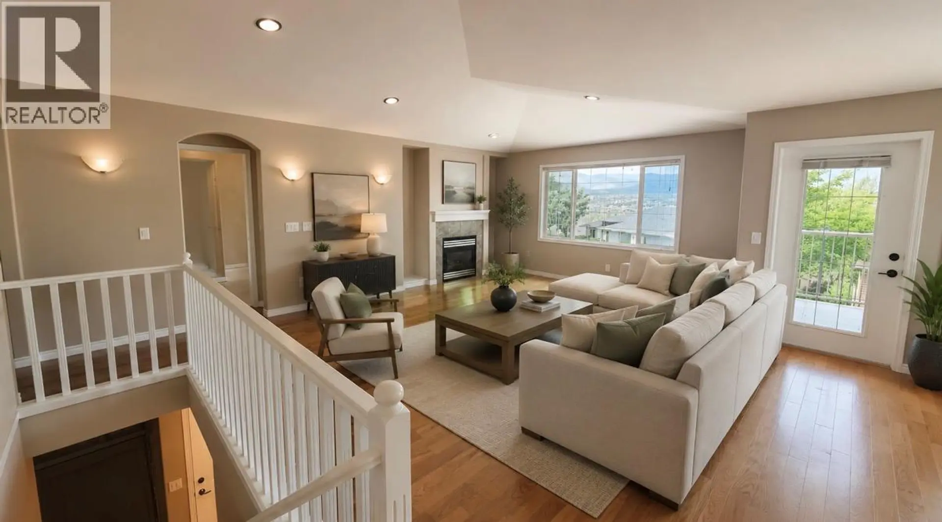 #6 3512 Ridge Boulevard - Image 3