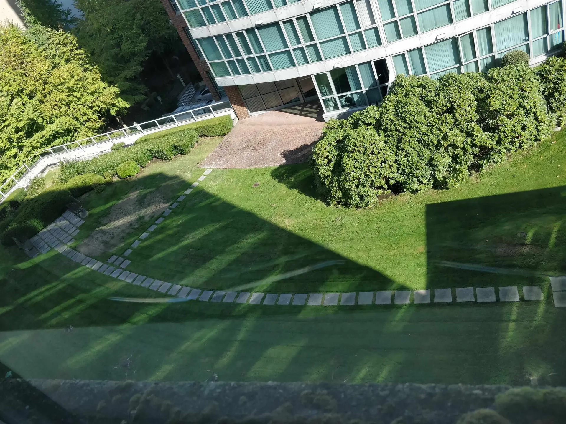 Property at #406 4885 KINGSWAY, Burnaby, BC