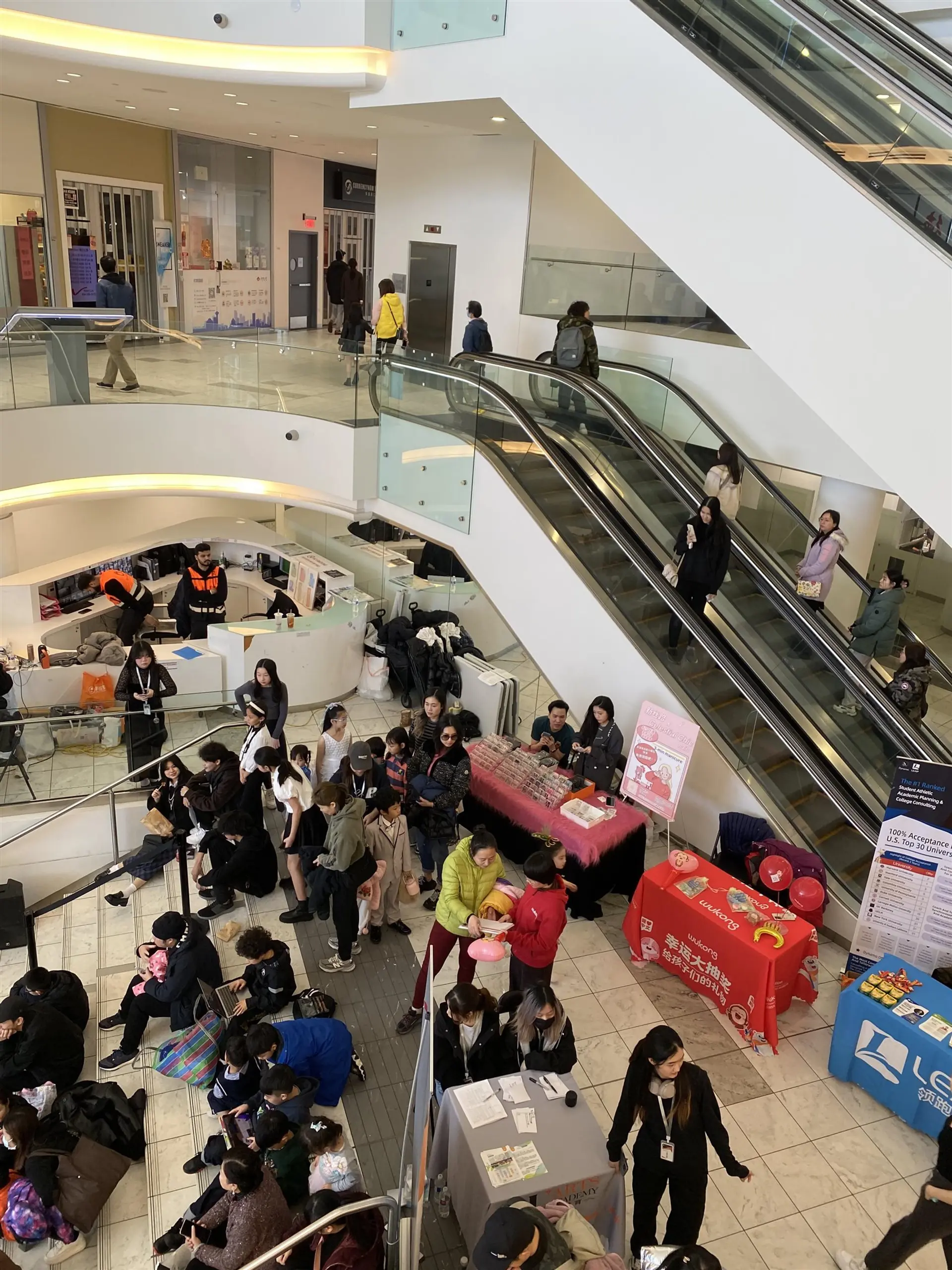 Property at #2330 4000 NO. 3 ROAD, Richmond, BC