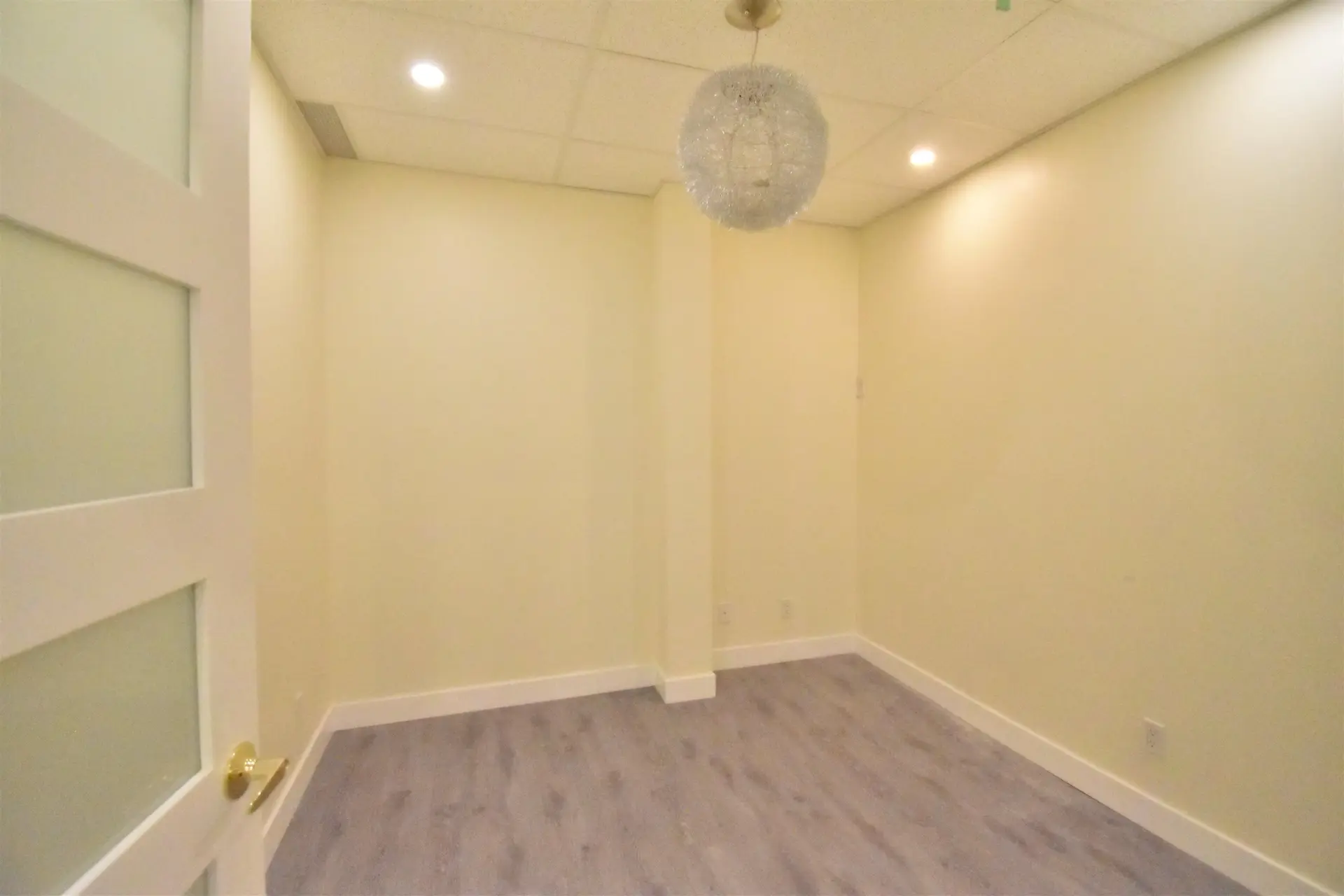 Property at #208 4751 GARDEN CITY ROAD, Richmond, BC