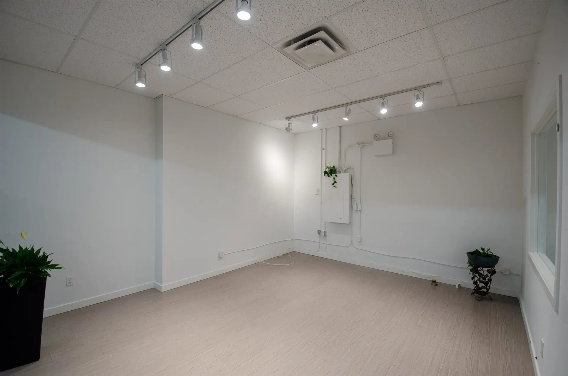 Property at #3265 4000 NO. 3 ROAD, Richmond, BC