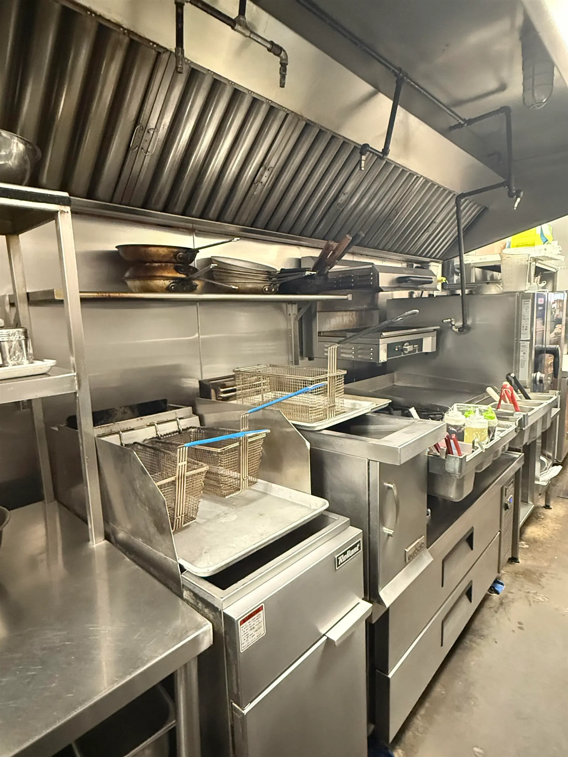 Property at 2825 W BROADWAY, Vancouver, BC