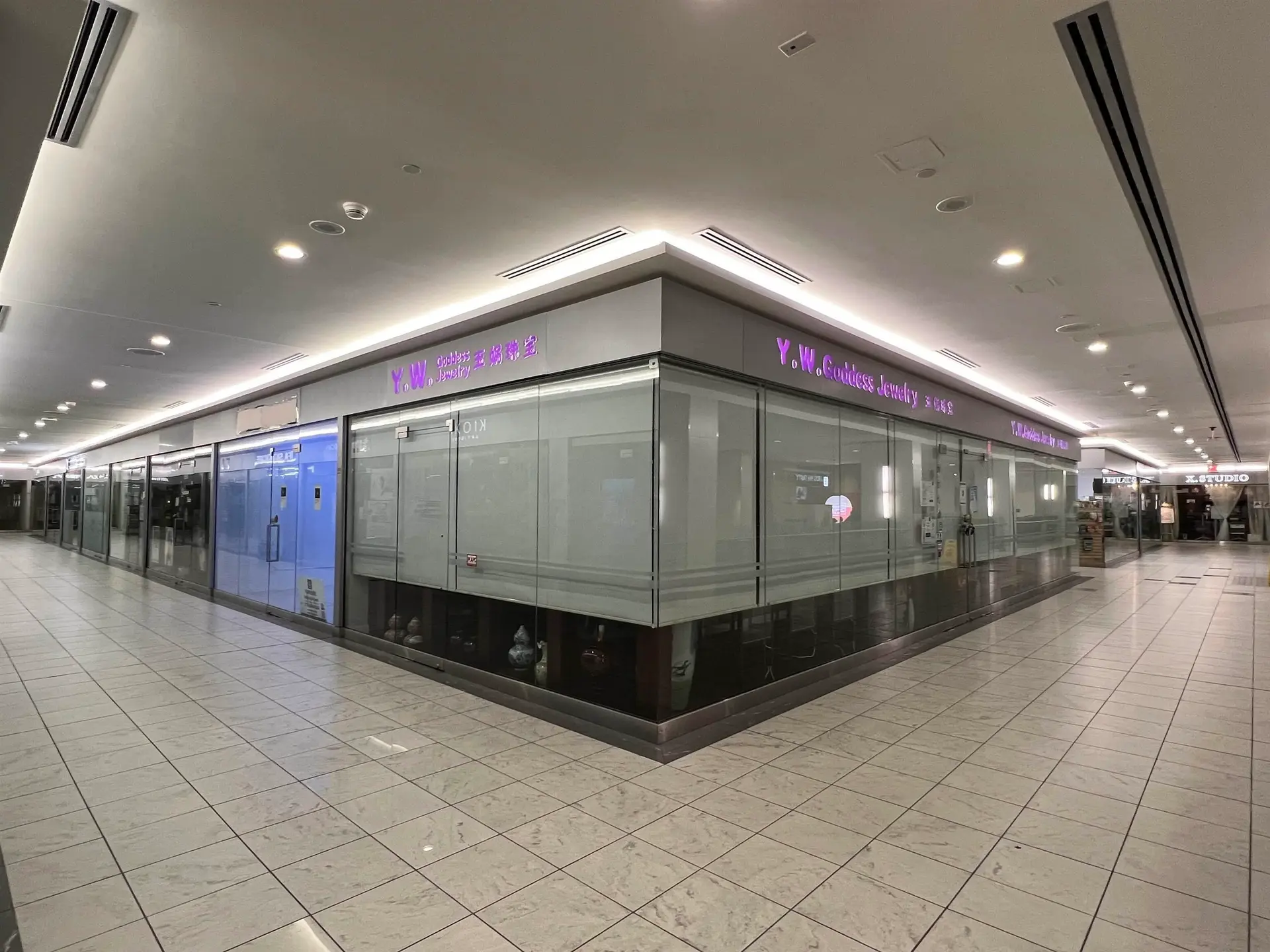 Property at #3085 4000 NO. 3 ROAD, Richmond, BC