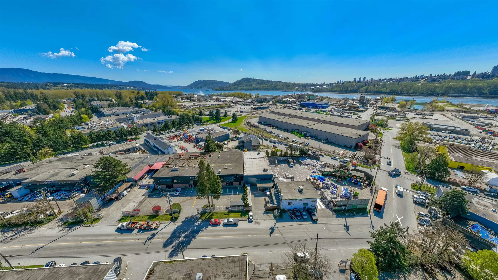 Property at 140-144 RIVERSIDE DRIVE, North Vancouver, BC