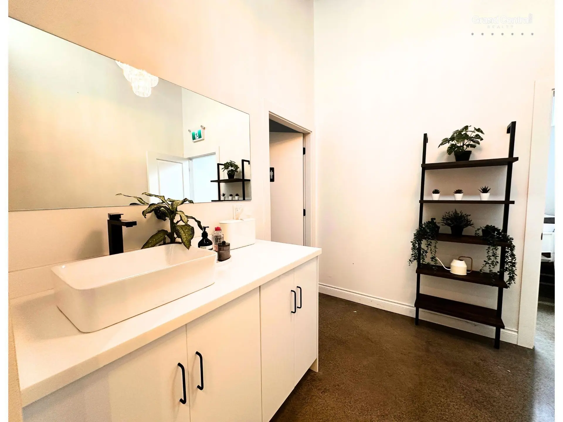 Property at 3261 W BROADWAY, Vancouver, BC