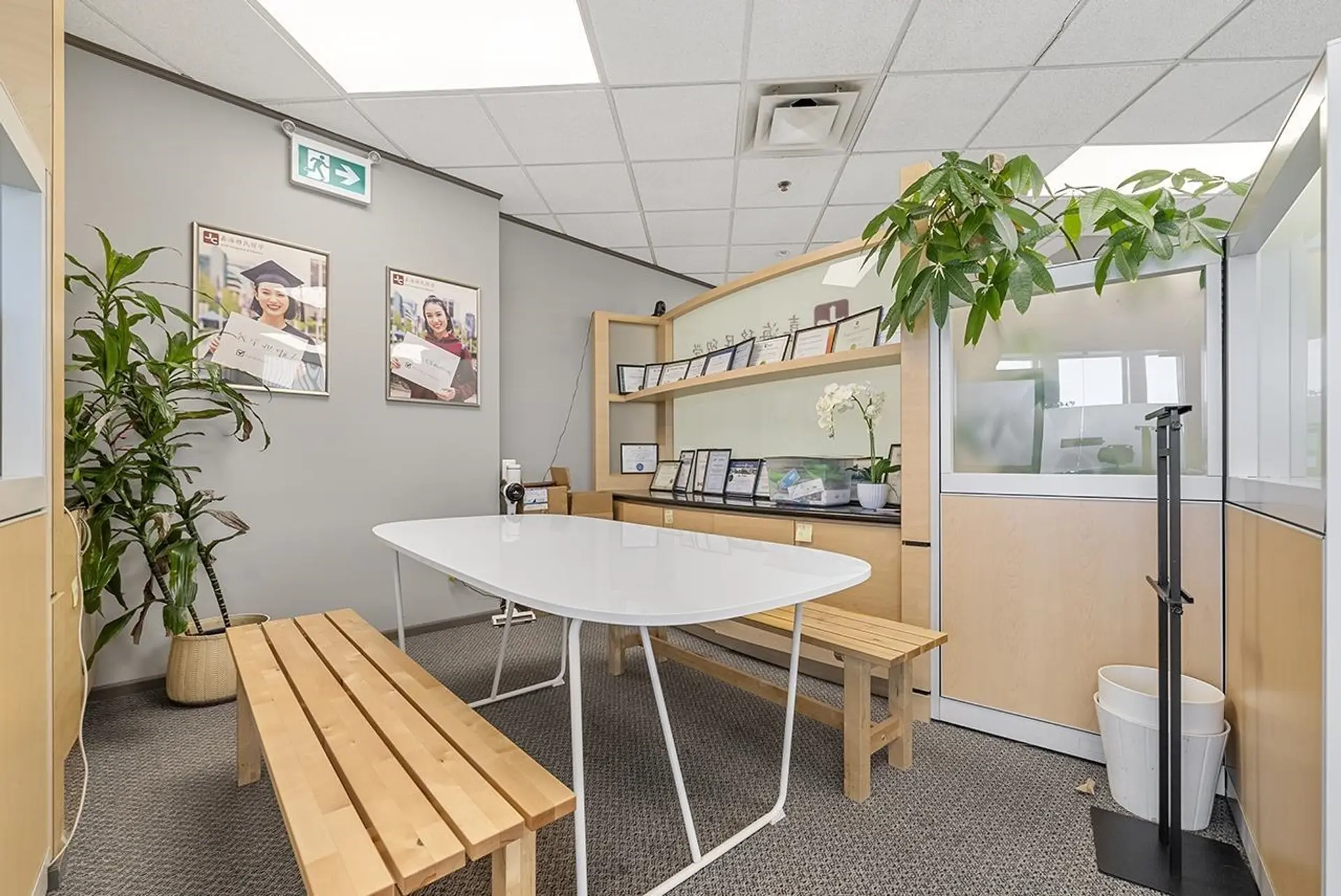 Property at #401 4538 KINGSWAY, Burnaby, BC