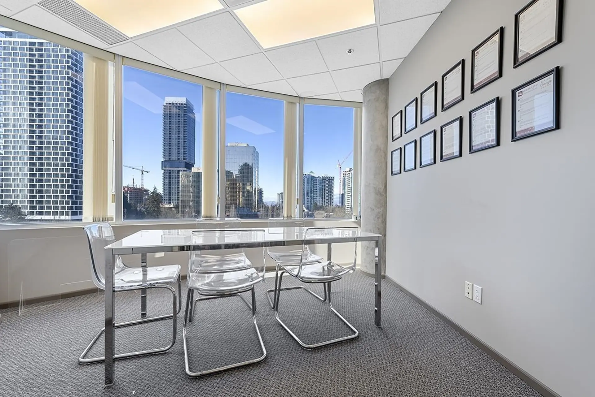 Property at #401 4538 KINGSWAY, Burnaby, BC