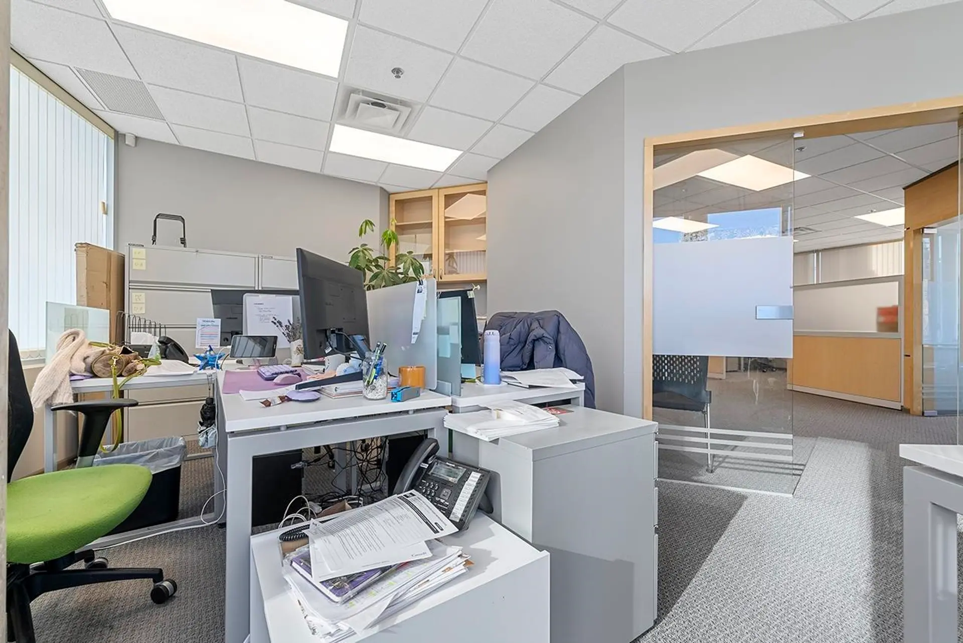 Property at #401 4538 KINGSWAY, Burnaby, BC