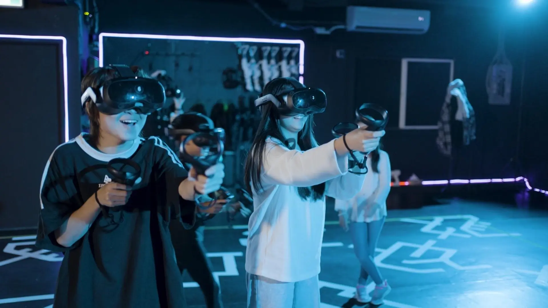 Property at #125 5660 CEDARBRIDGE WAY, Richmond, BC