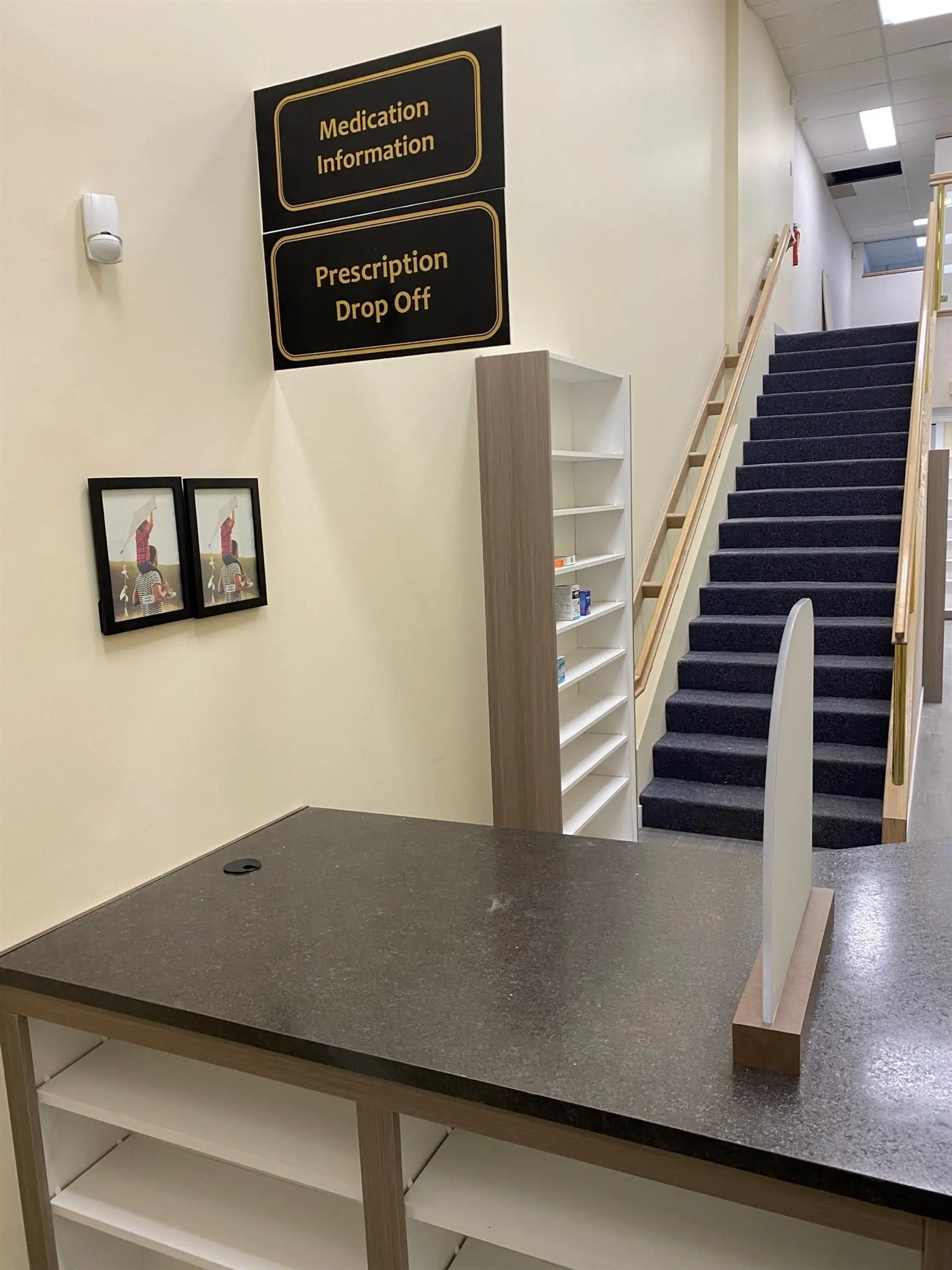 Property at #2B 32330 SOUTH FRASER WAY, Abbotsford, BC