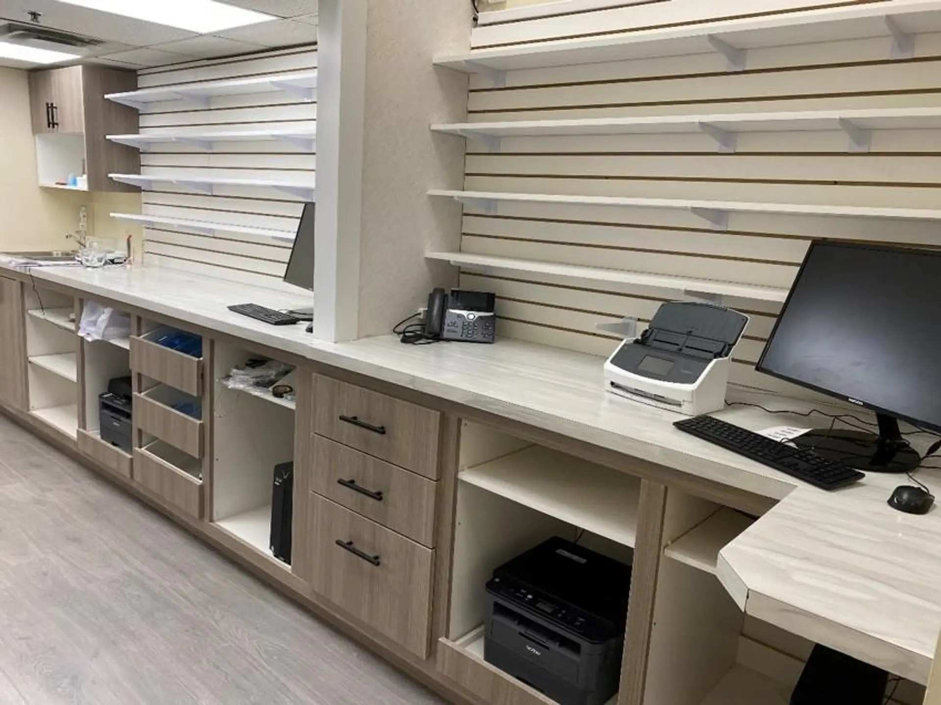 Property at #2B 32330 SOUTH FRASER WAY, Abbotsford, BC