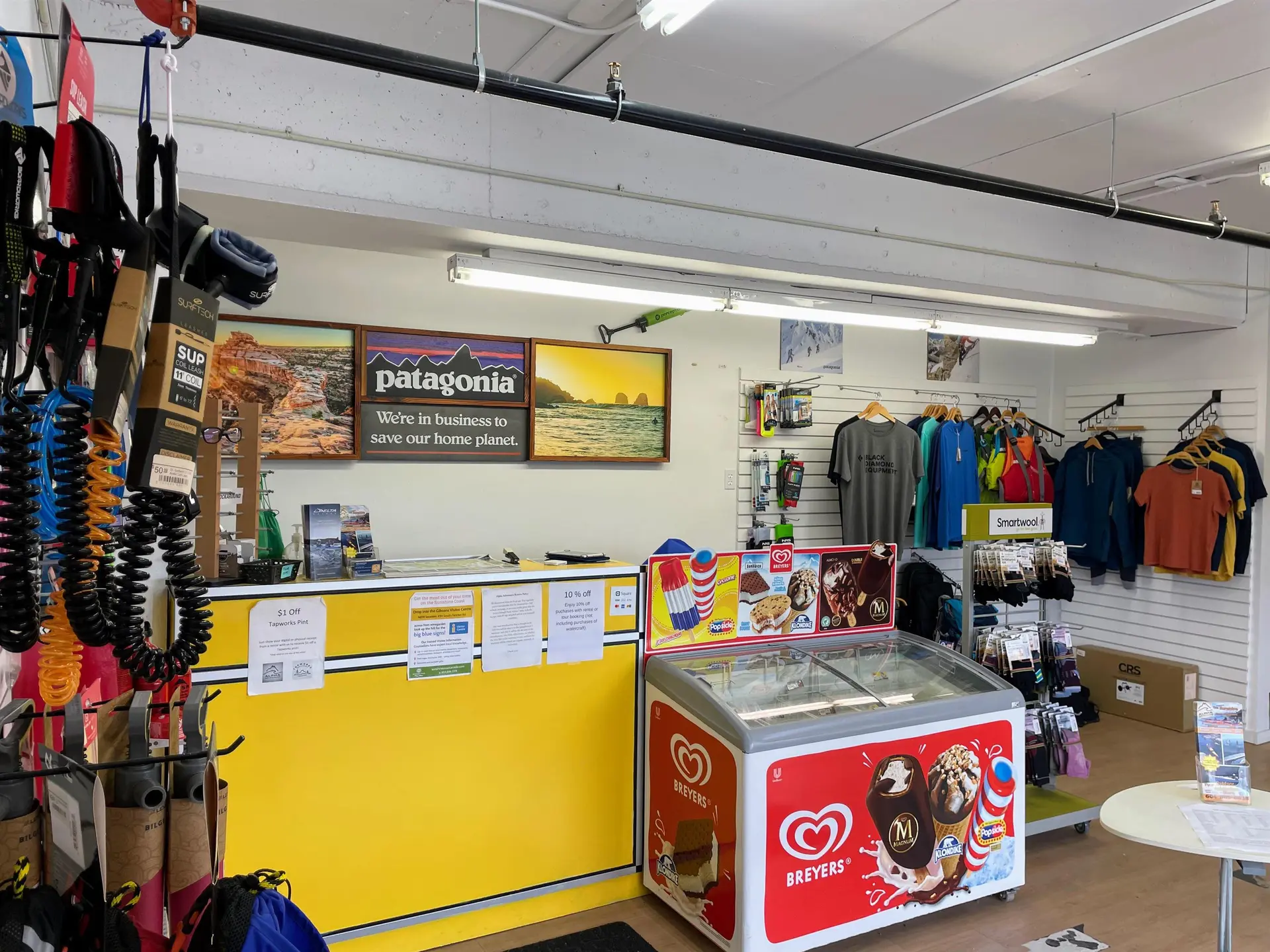 Property at 4330 SUNSHINE COAST HIGHWAY, Sechelt, BC