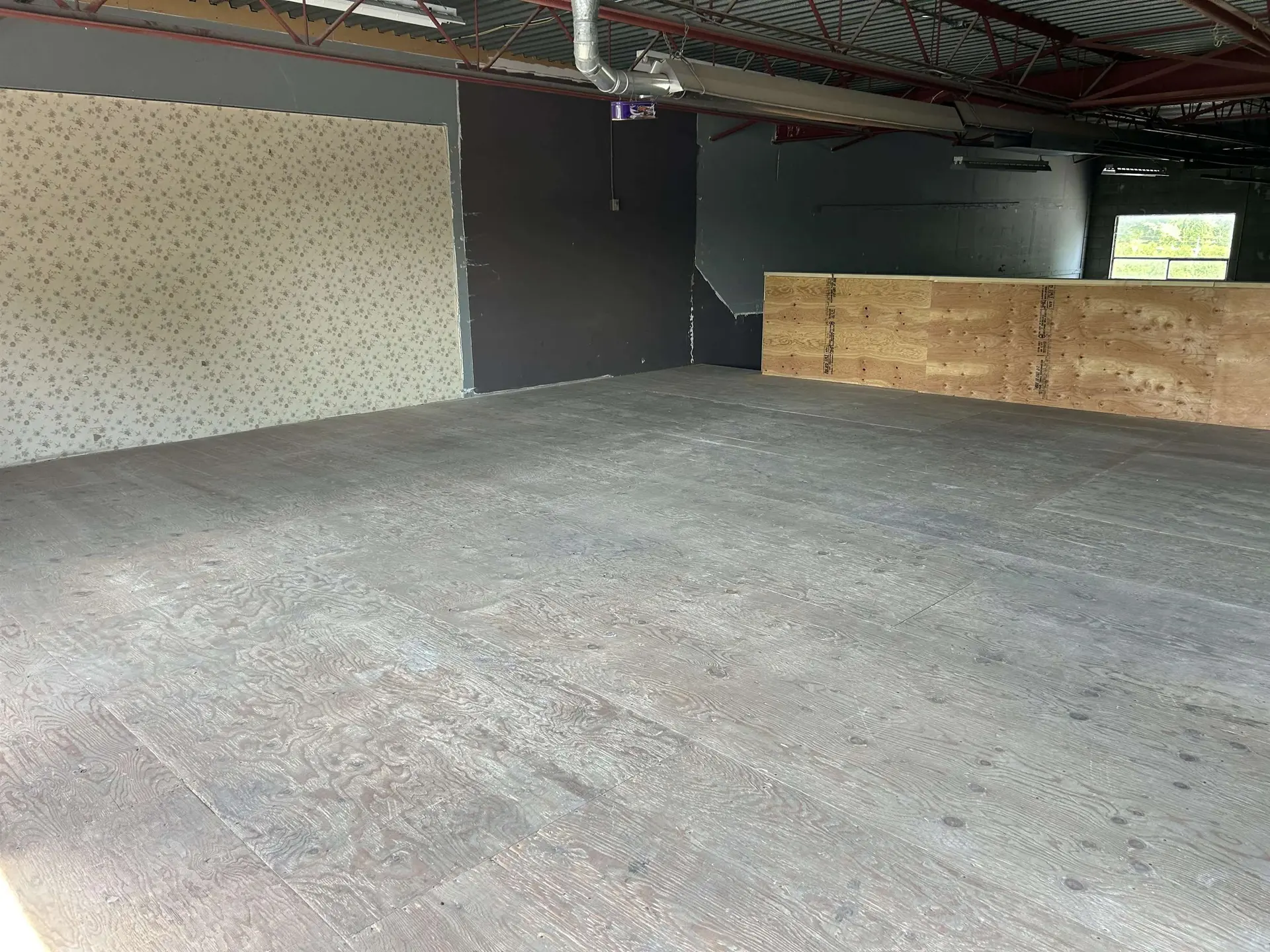 Property at #4 19257 ENTERPRISE WAY, Surrey, BC