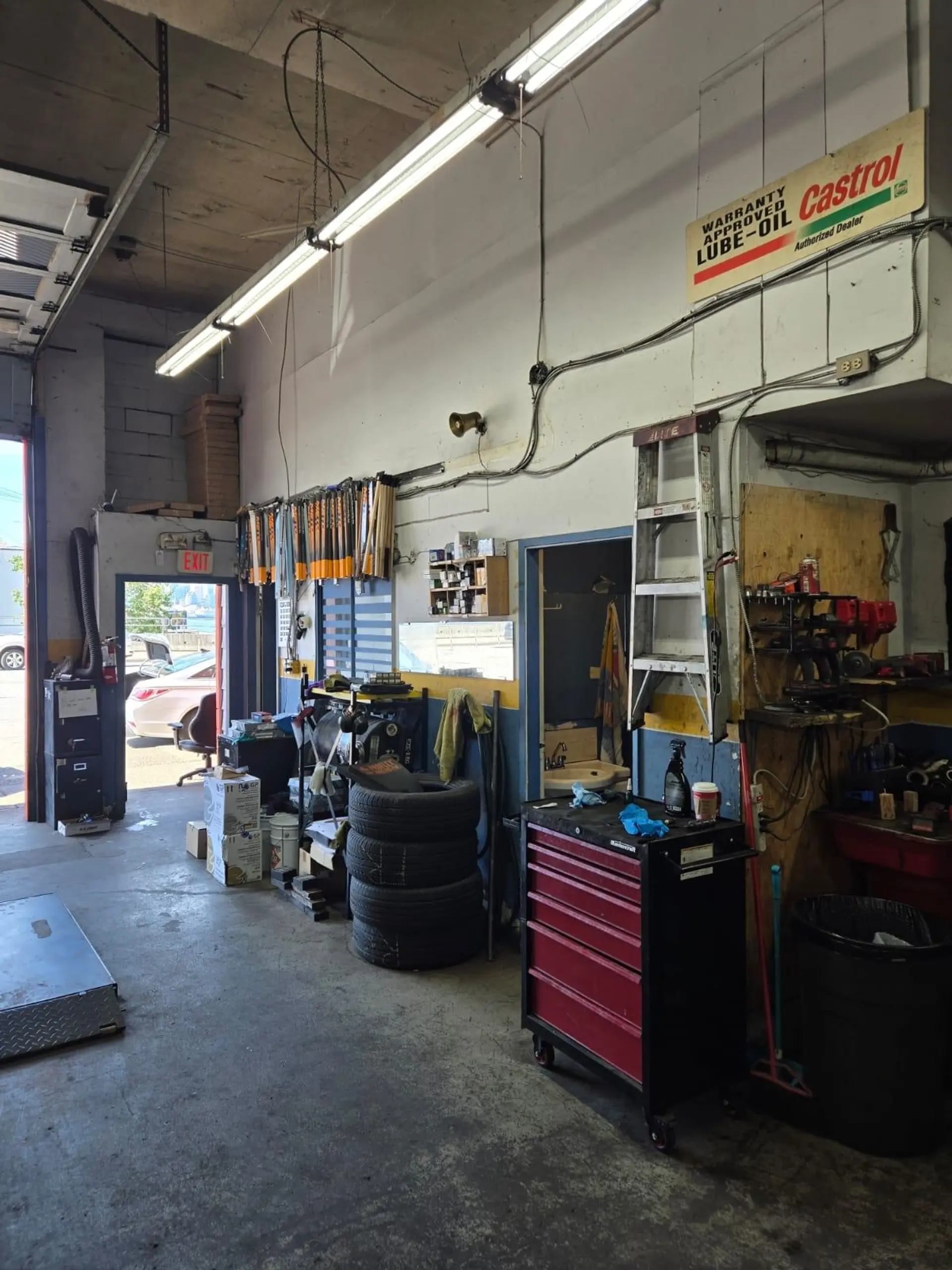 Property at 234 E ESPLANADE, North Vancouver, BC