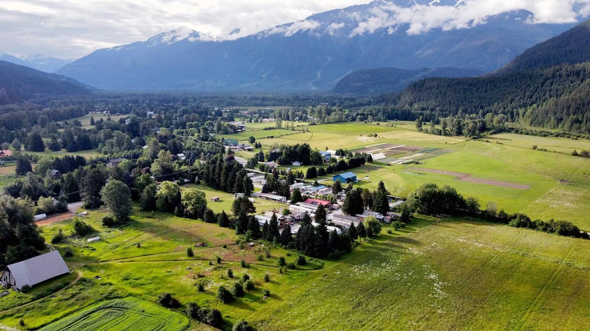 Property at 7617 PEMBERTON MEADOWS ROAD, Pemberton, BC