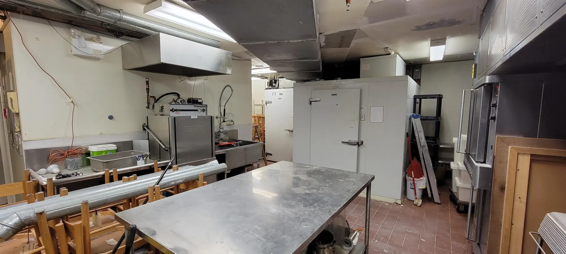 Property at #101 27262 FRASER HIGHWAY, Langley, BC