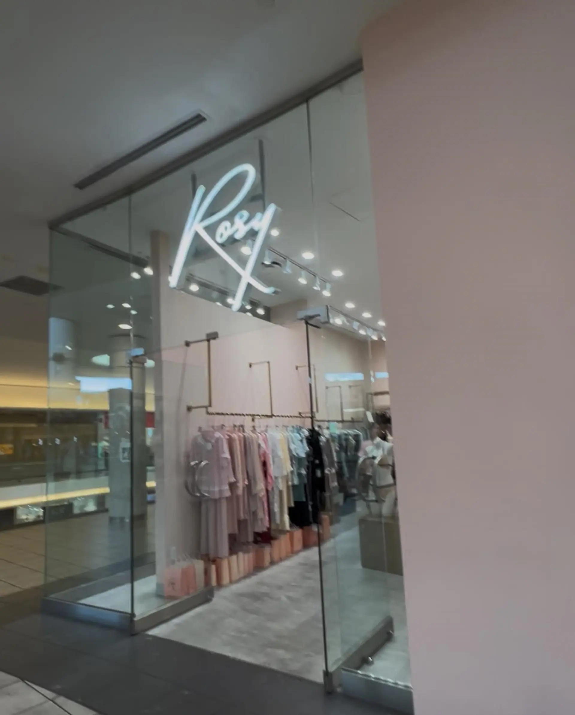 Property at #3380 4151 HAZELBRIDGE WAY, Richmond, BC