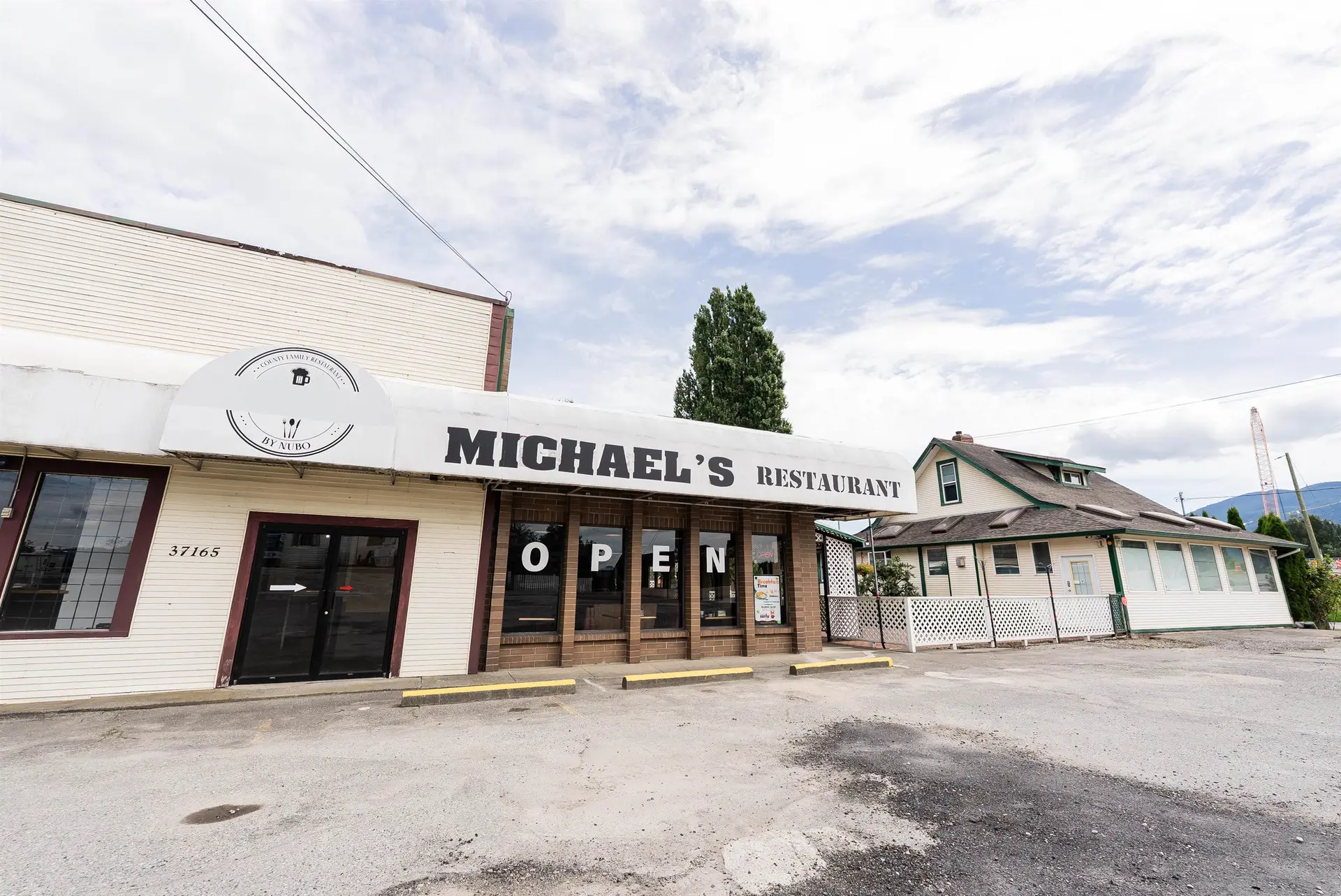 Property at 37165 LOUGHEED HIGHWAY, Mission, BC