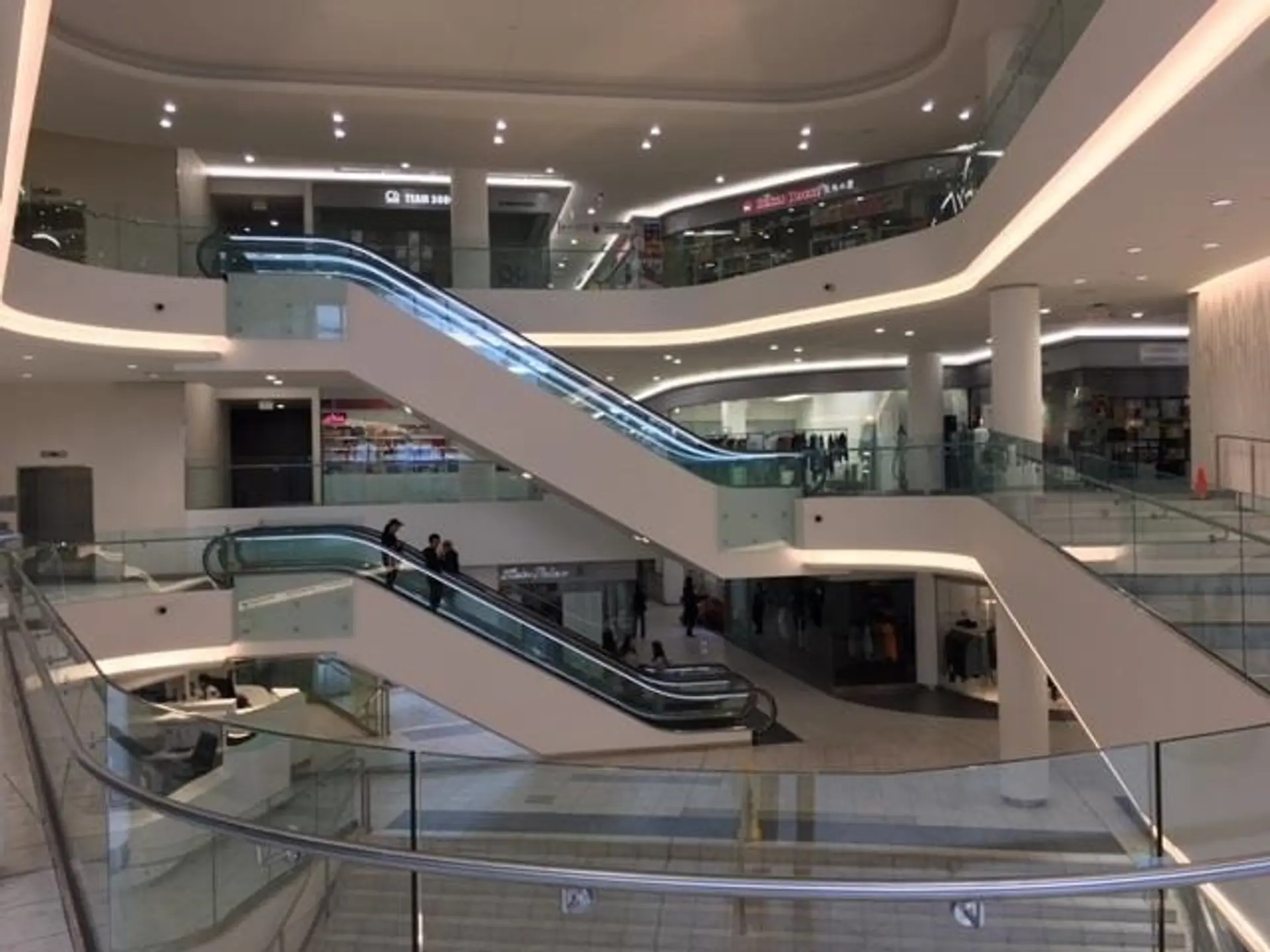 Property at #2010 4000 NO. 3 ROAD, Richmond, BC