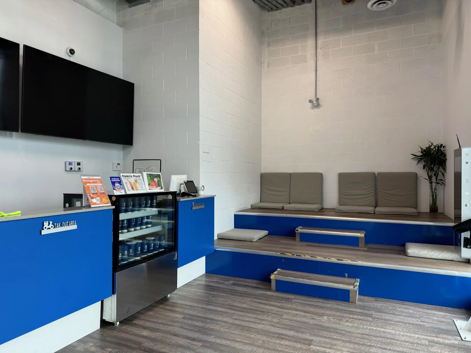 Property at #195 6386 NO. 3 ROAD, Richmond, BC